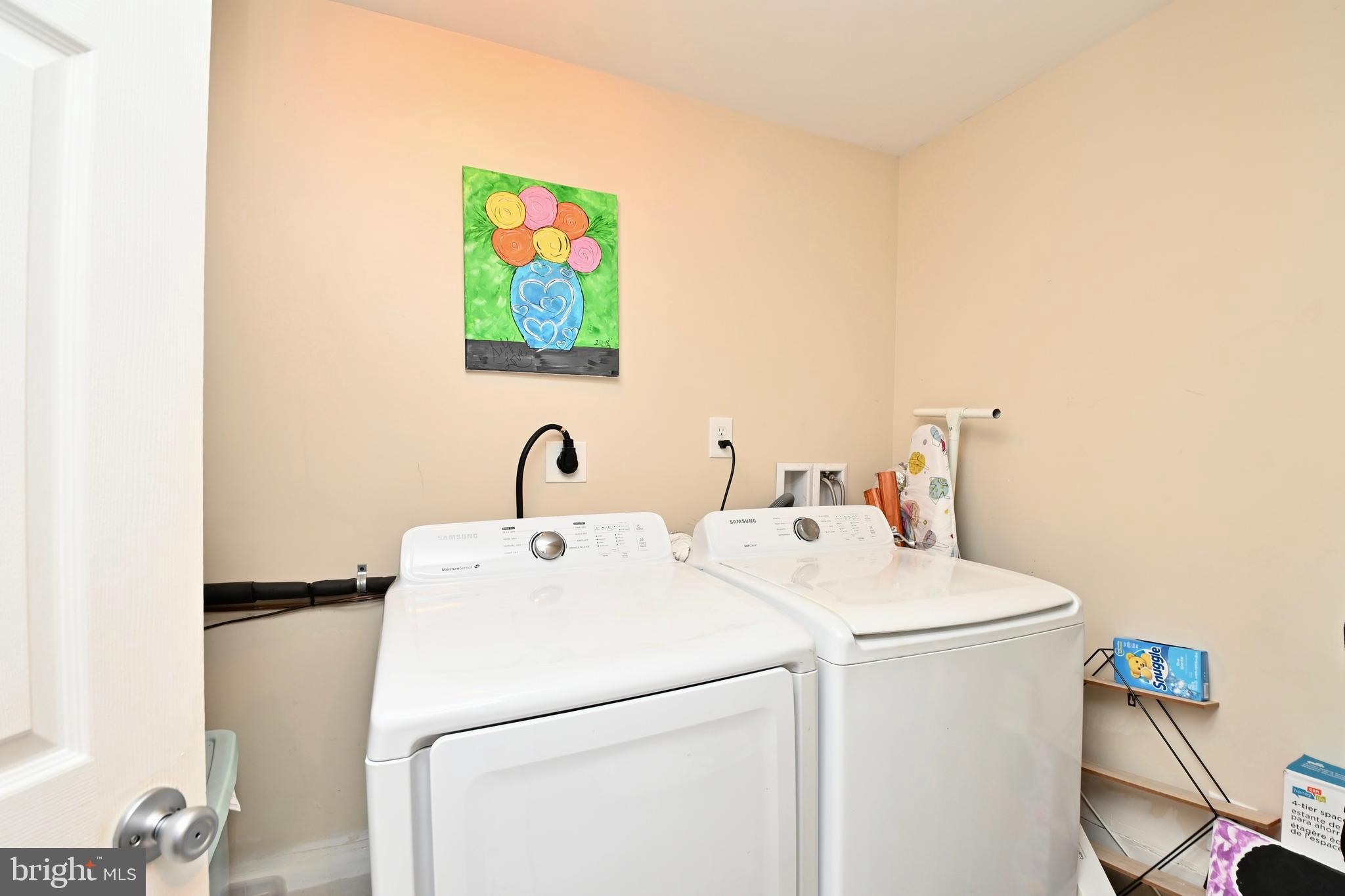 WHITE OAK VILLAGE SUB - Residential