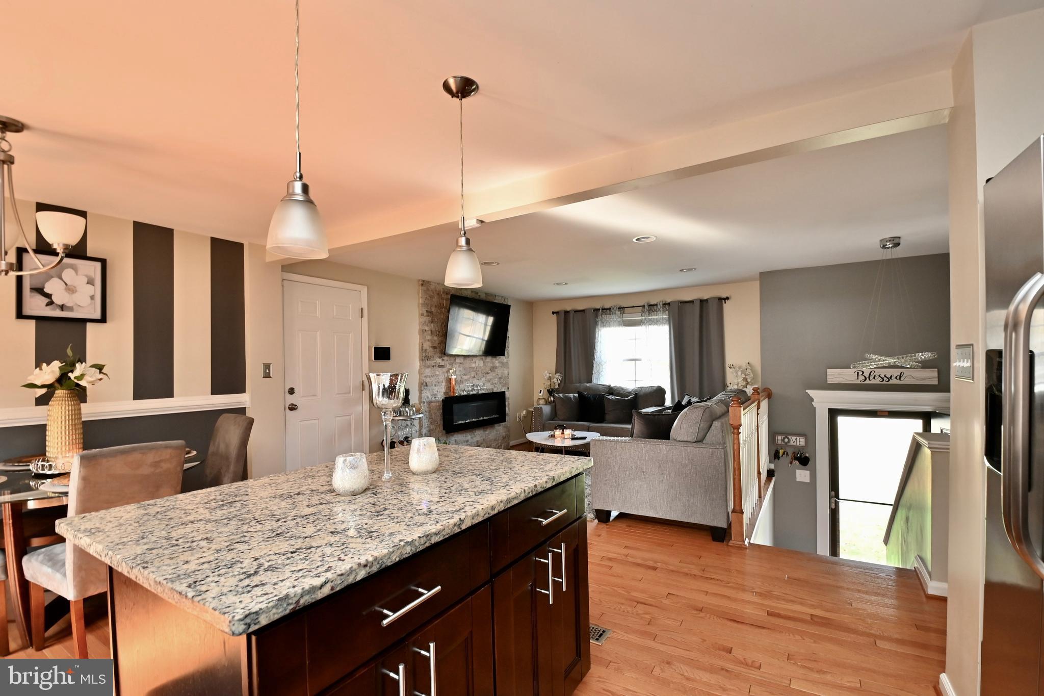 WHITE OAK VILLAGE SUB - Residential