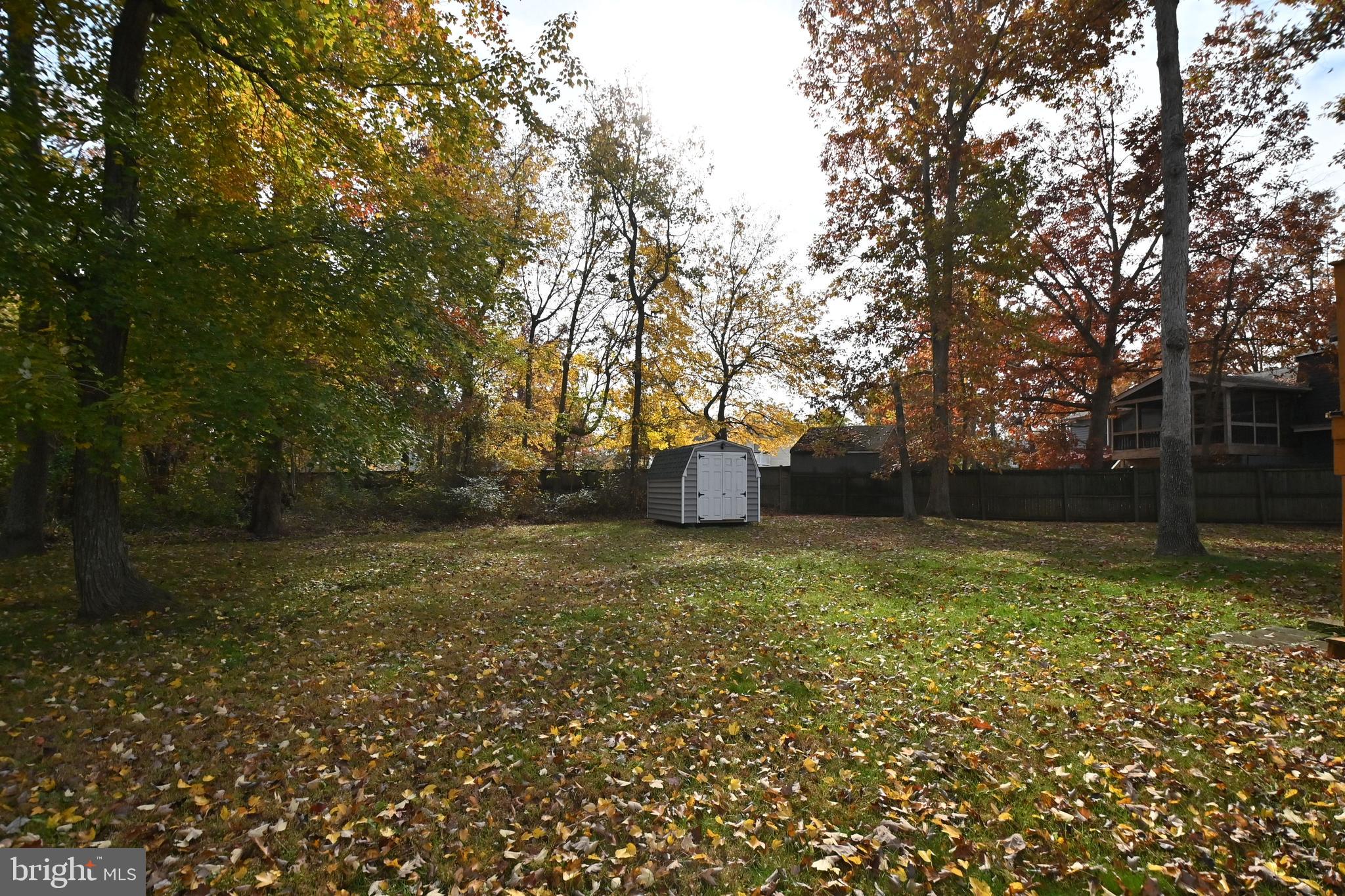 WHITE OAK VILLAGE SUB - Residential