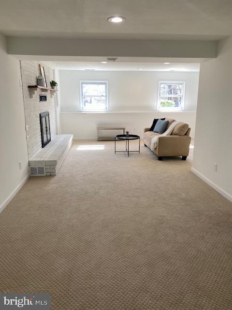 RIVERDALE FOREST - Residential Lease