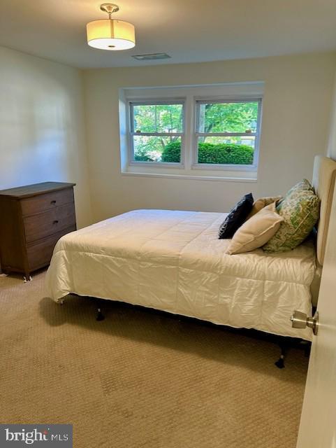 RIVERDALE FOREST - Residential Lease