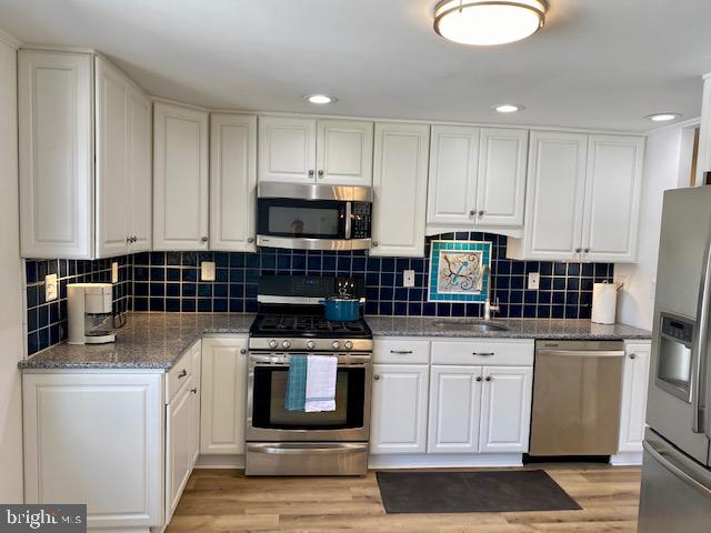 RIVERDALE FOREST - Residential Lease