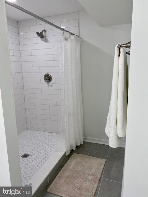 RIVERDALE FOREST - Residential Lease