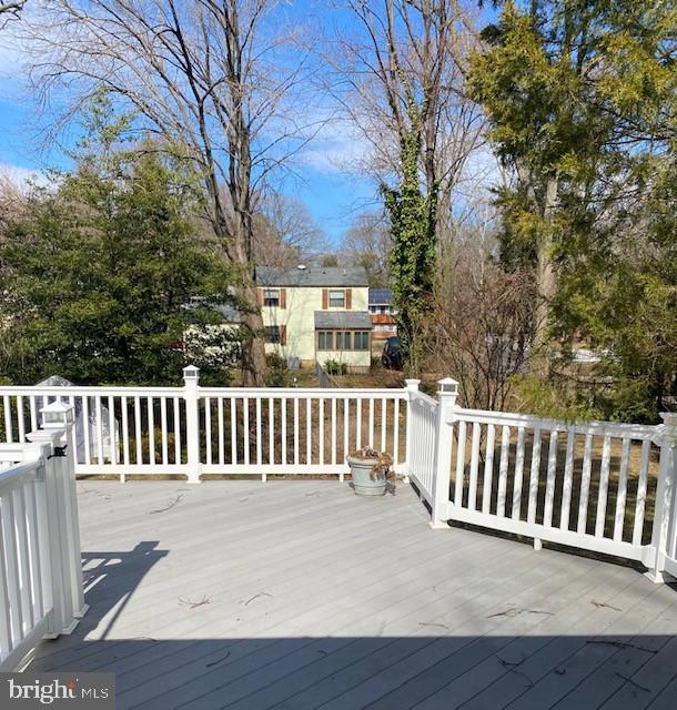 RIVERDALE FOREST - Residential Lease