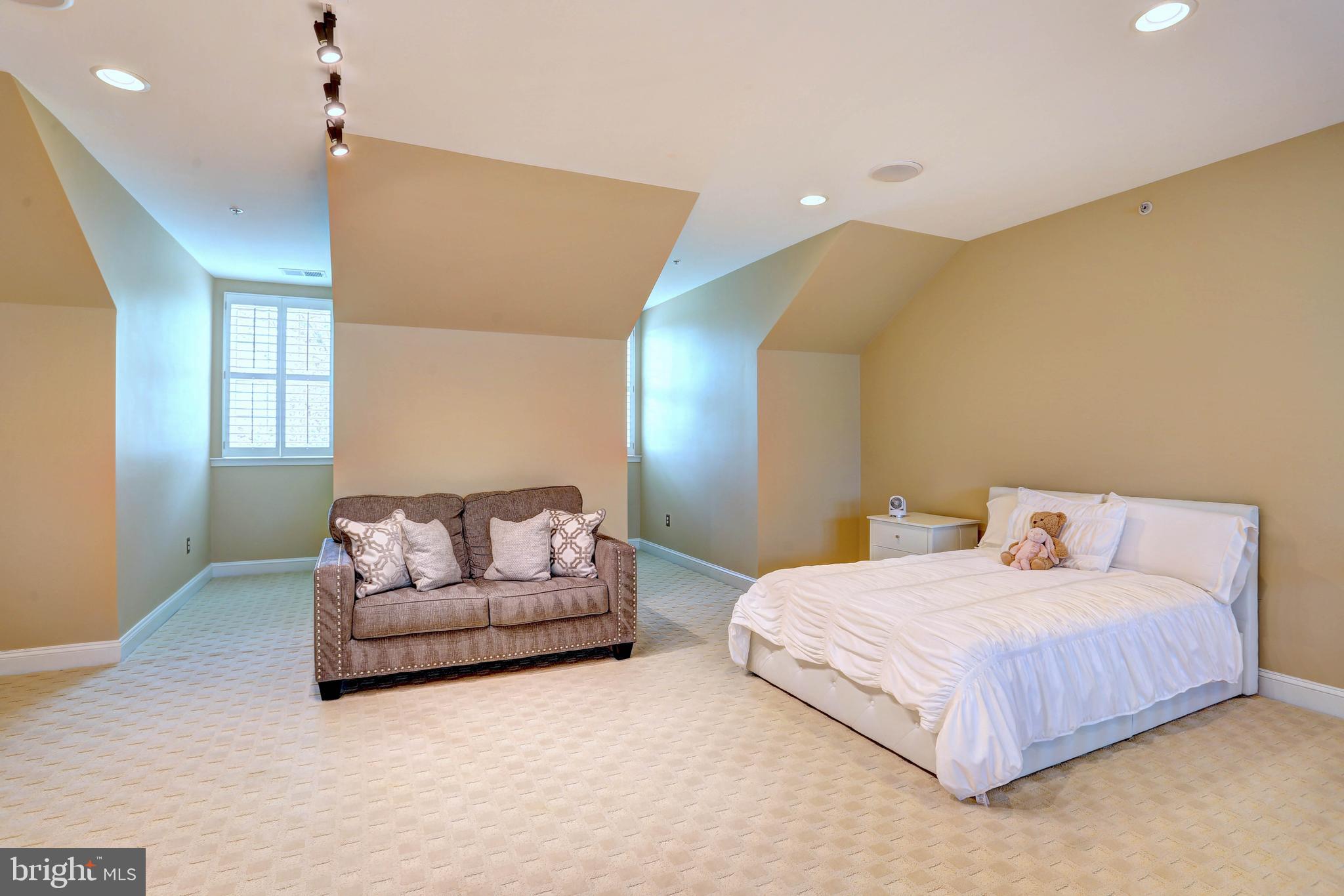 SHIPLEYS GRANT - Residential