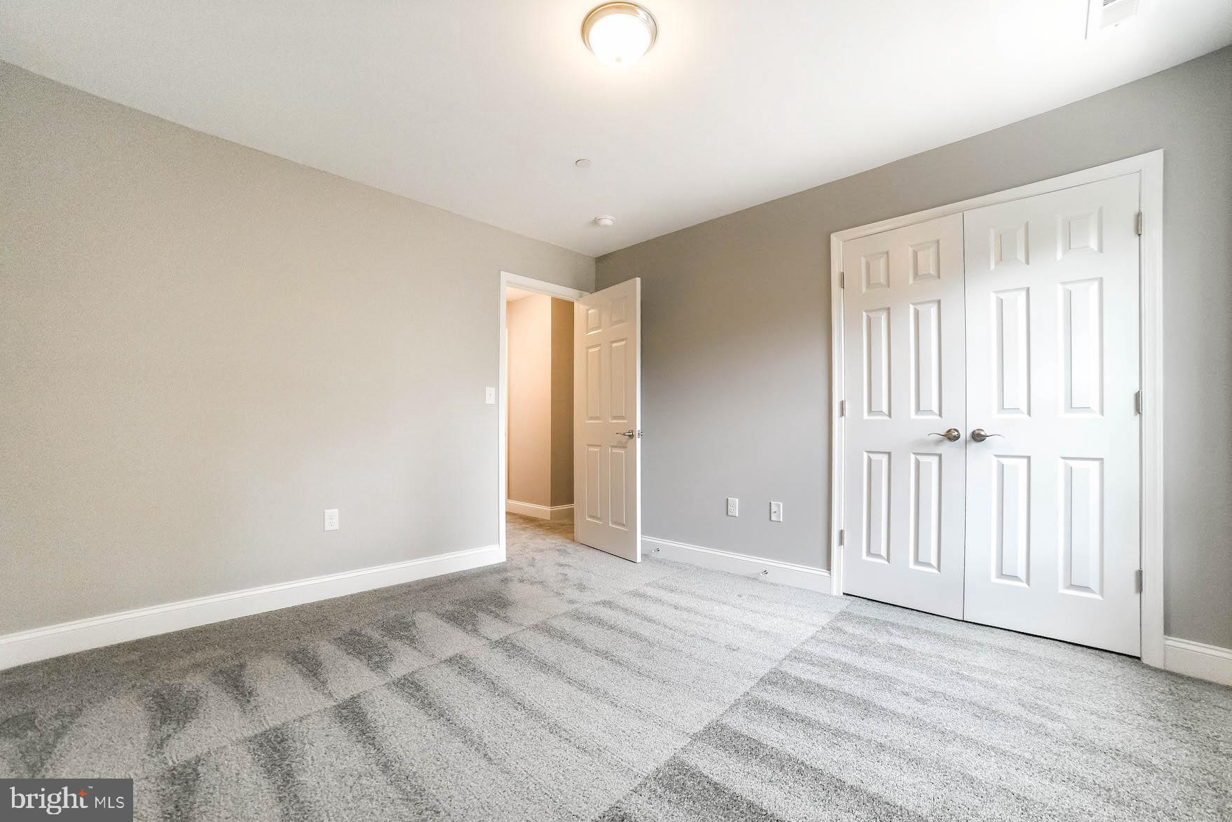 CROSSING AT RIVERSIDE FARMS - Residential