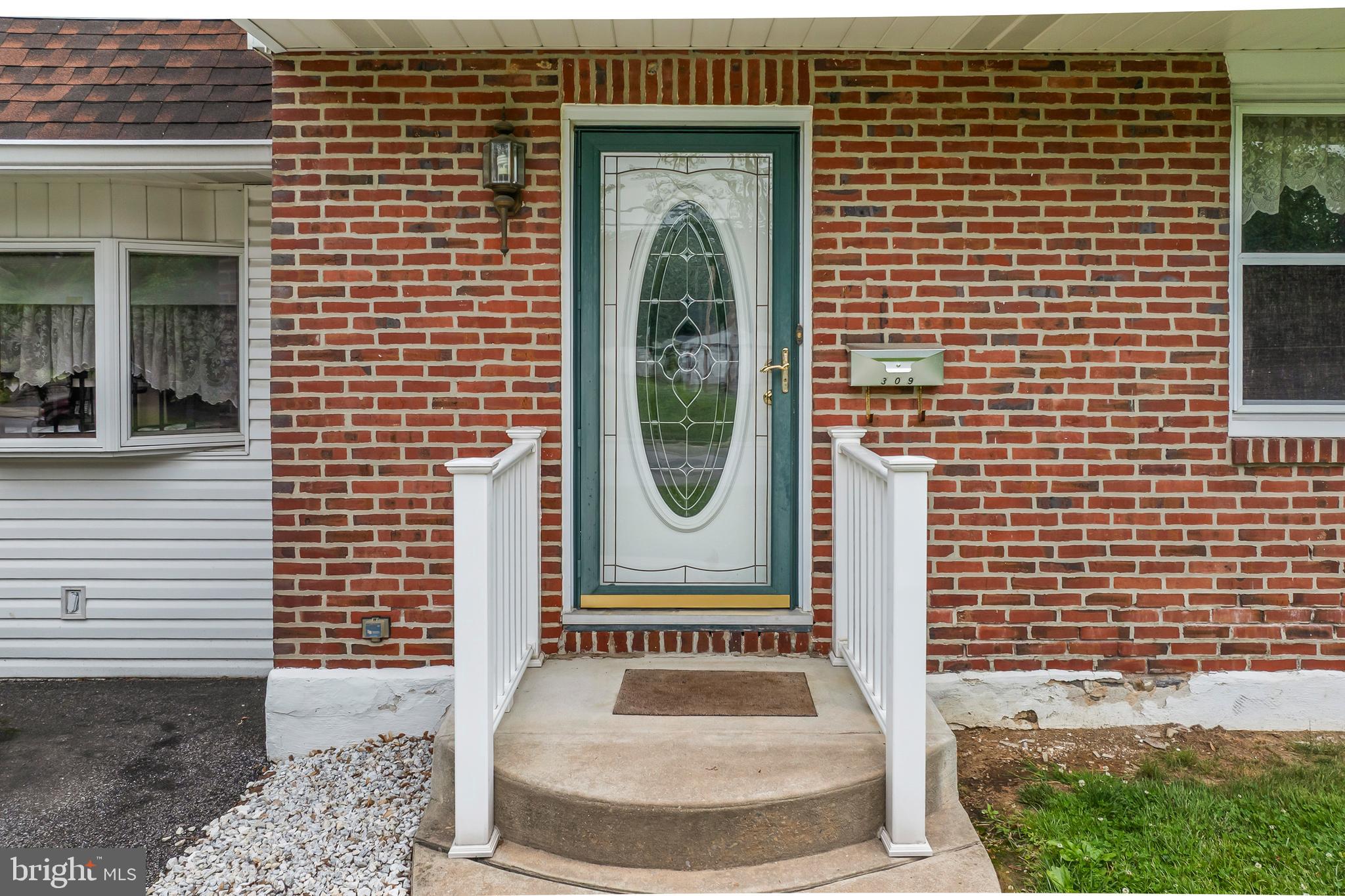 GARDEN CITY - Residential