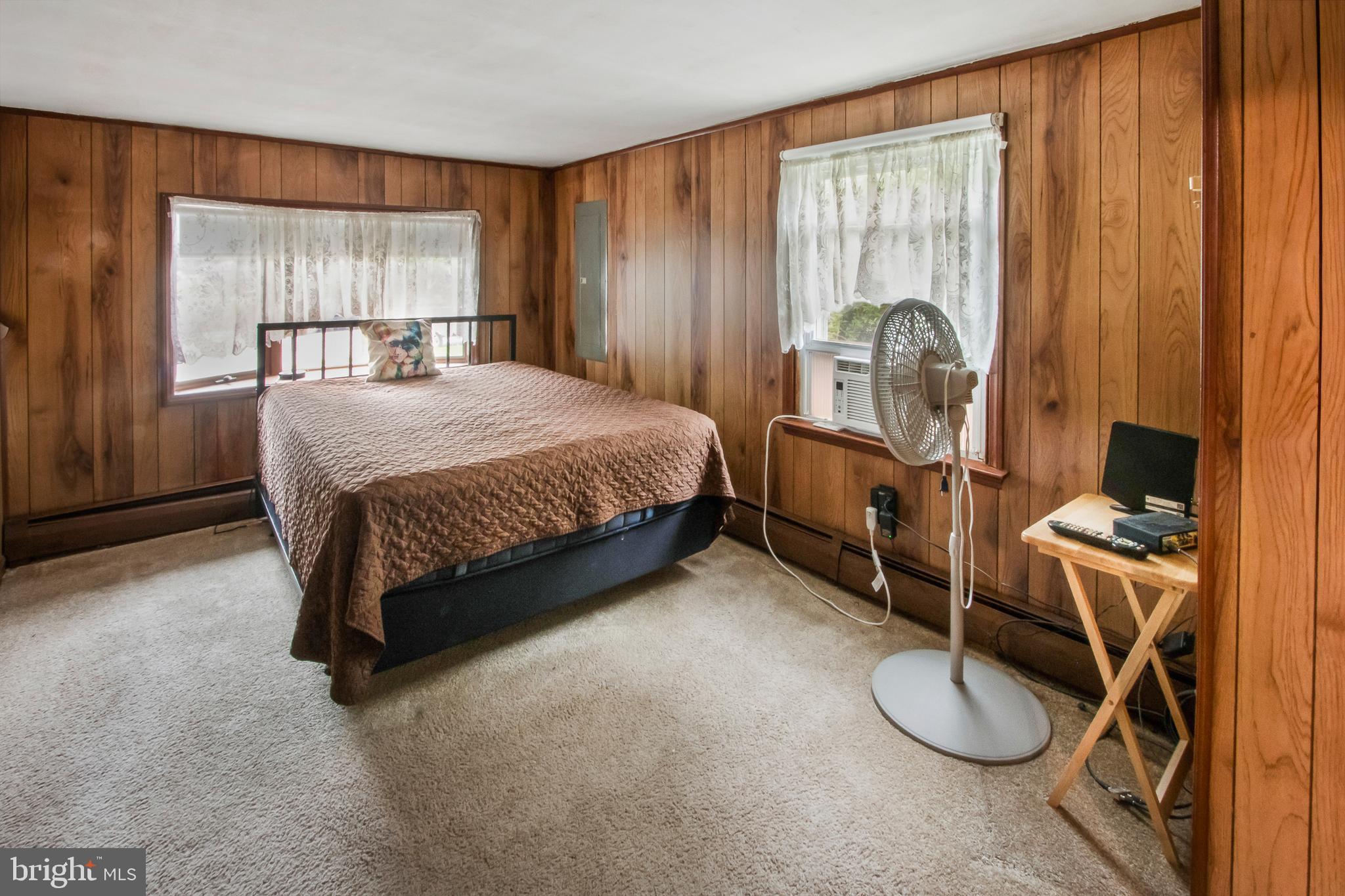 GARDEN CITY - Residential