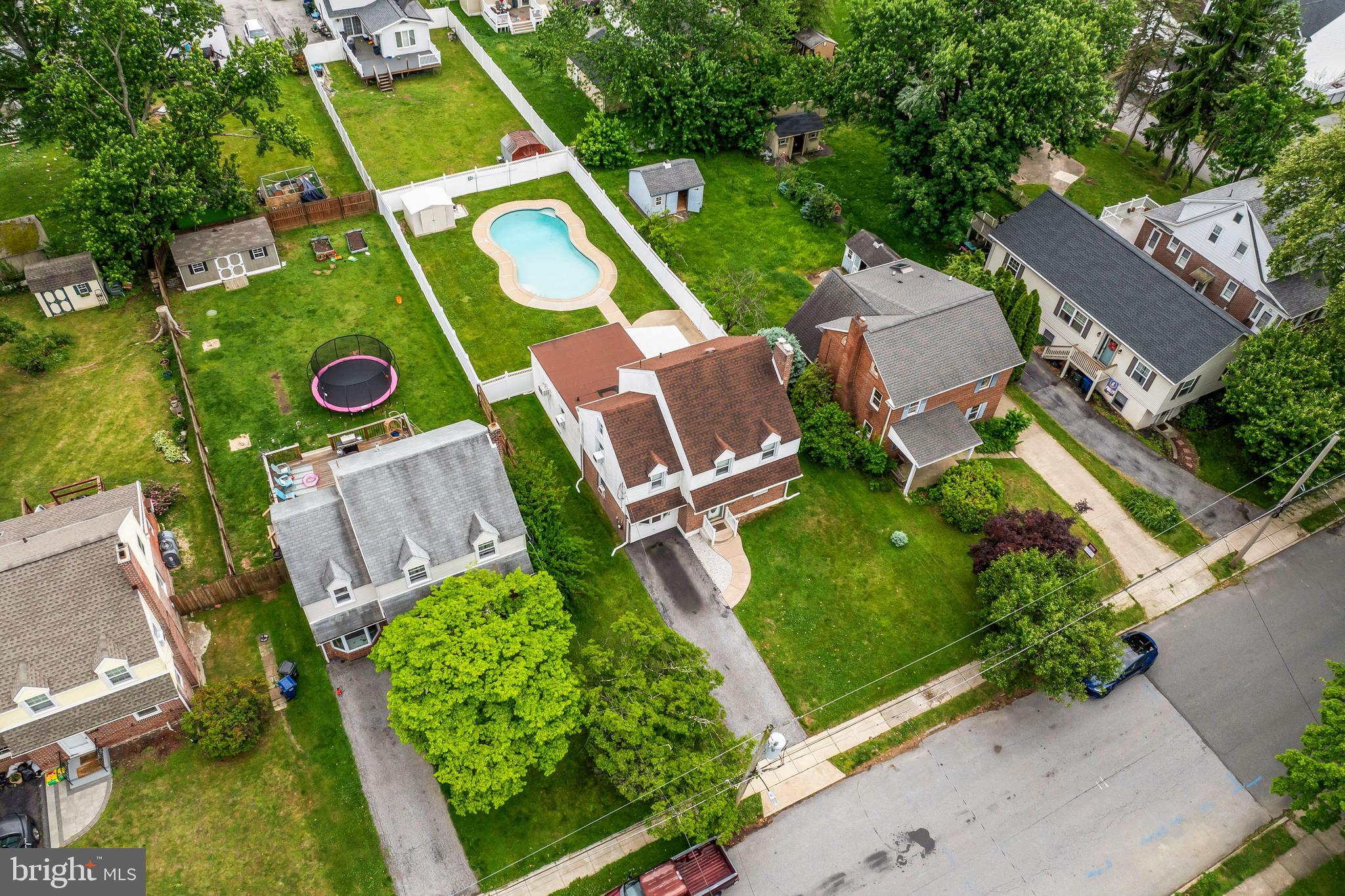 GARDEN CITY - Residential