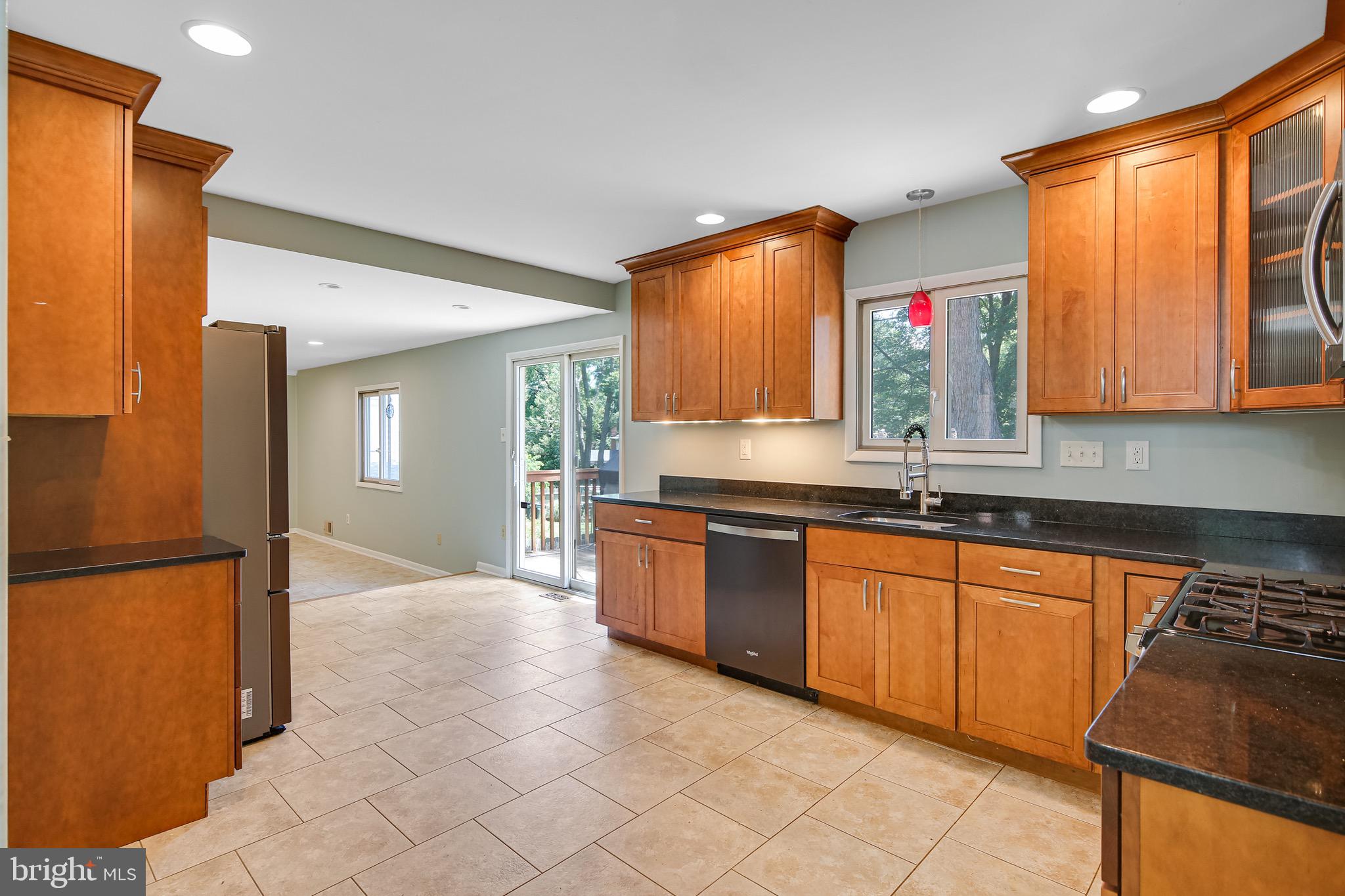 PARKSIDE ESTATES - Residential