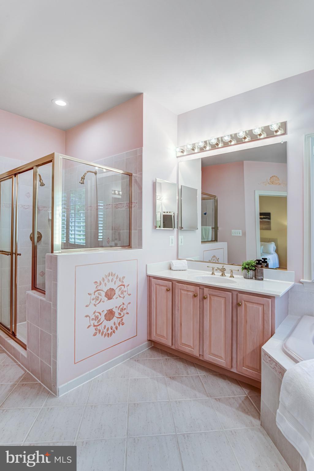 FARRCROFT - Residential