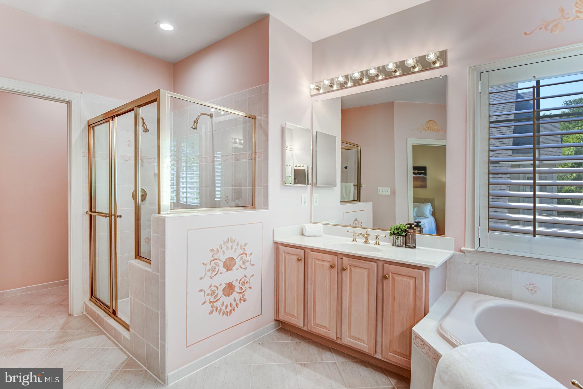 FARRCROFT - Residential