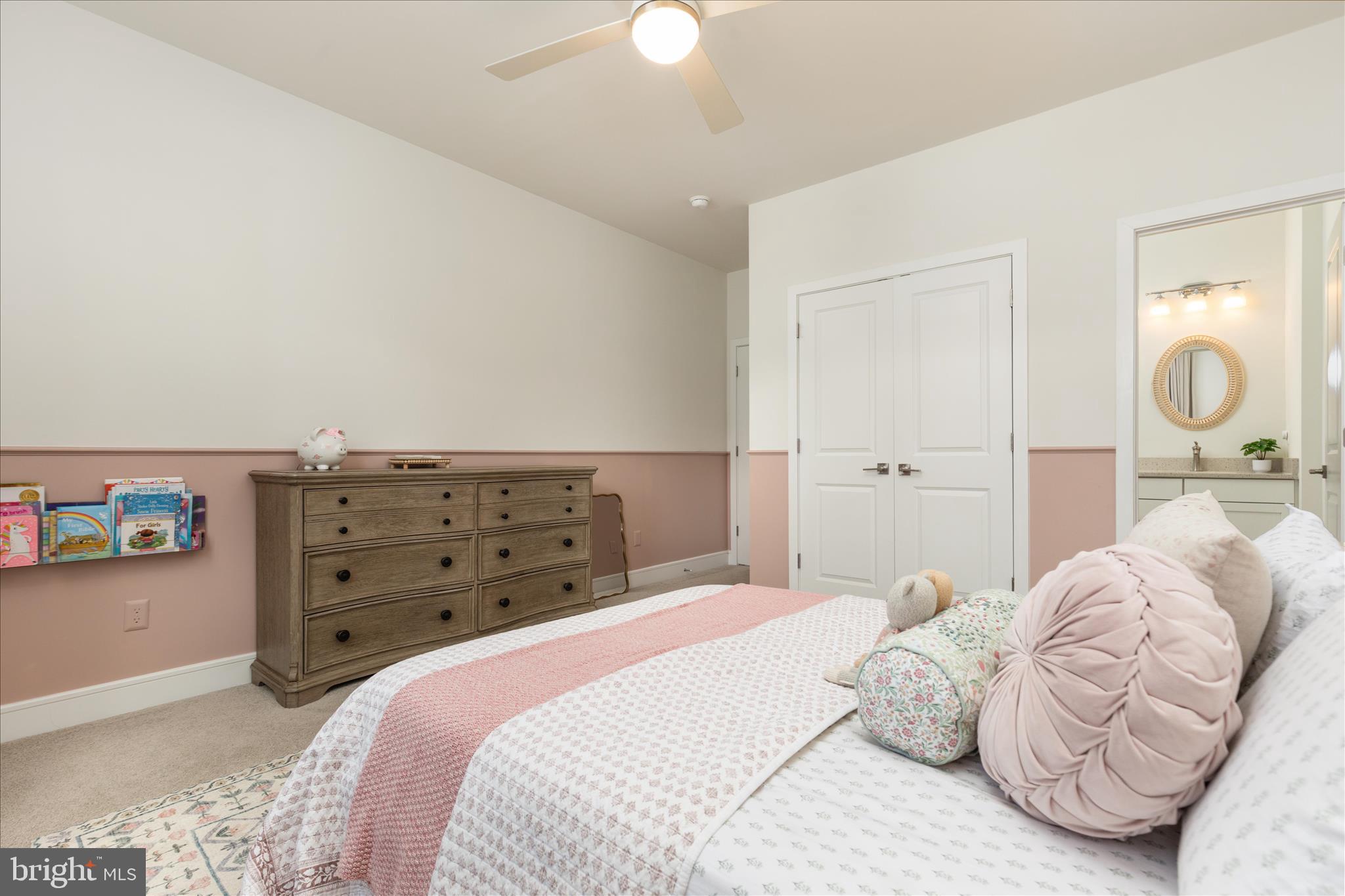 MEADOWBROOK - Residential