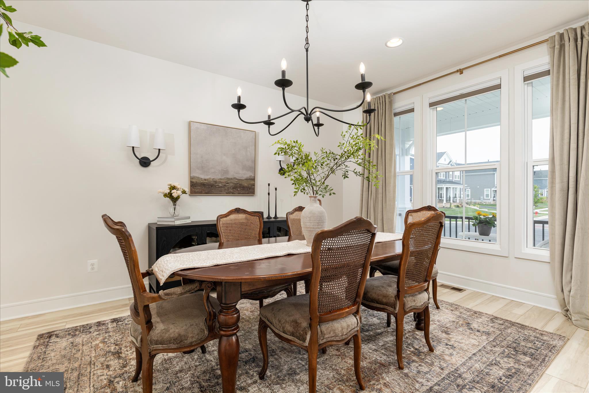 MEADOWBROOK - Residential