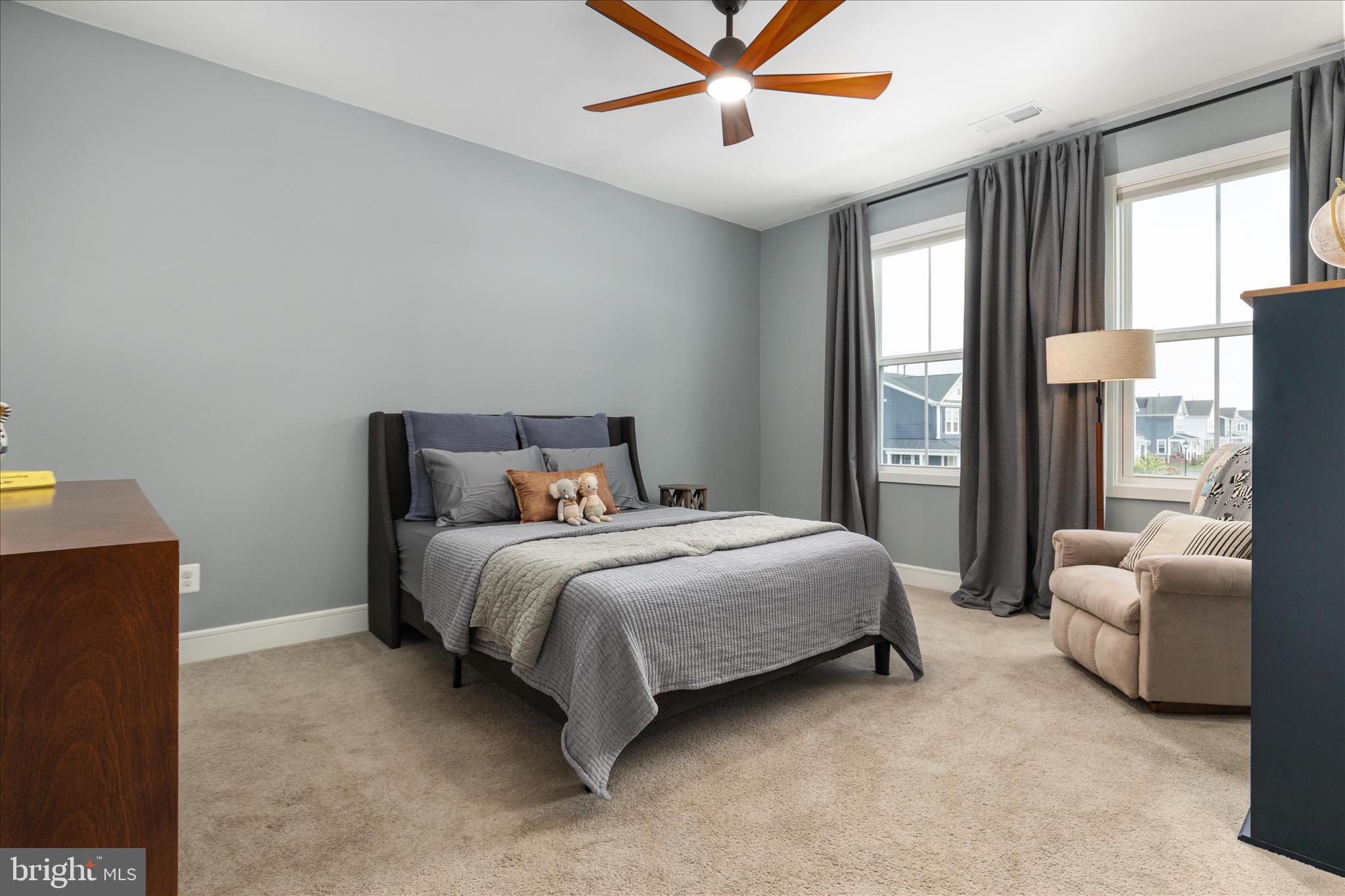 MEADOWBROOK - Residential