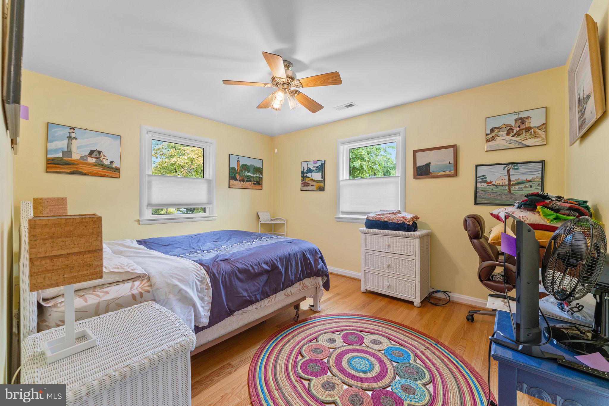 GOLF CLUB MANOR - Residential