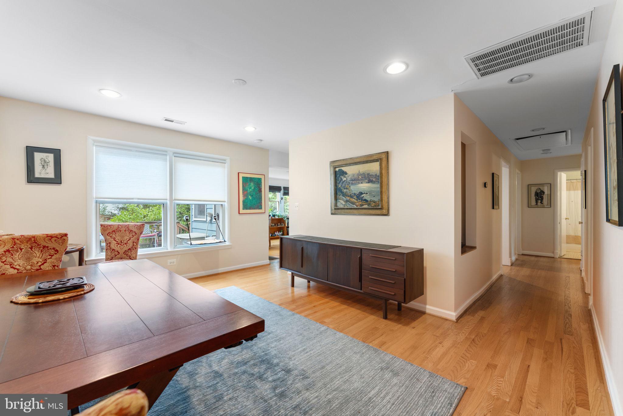 GOLF CLUB MANOR - Residential