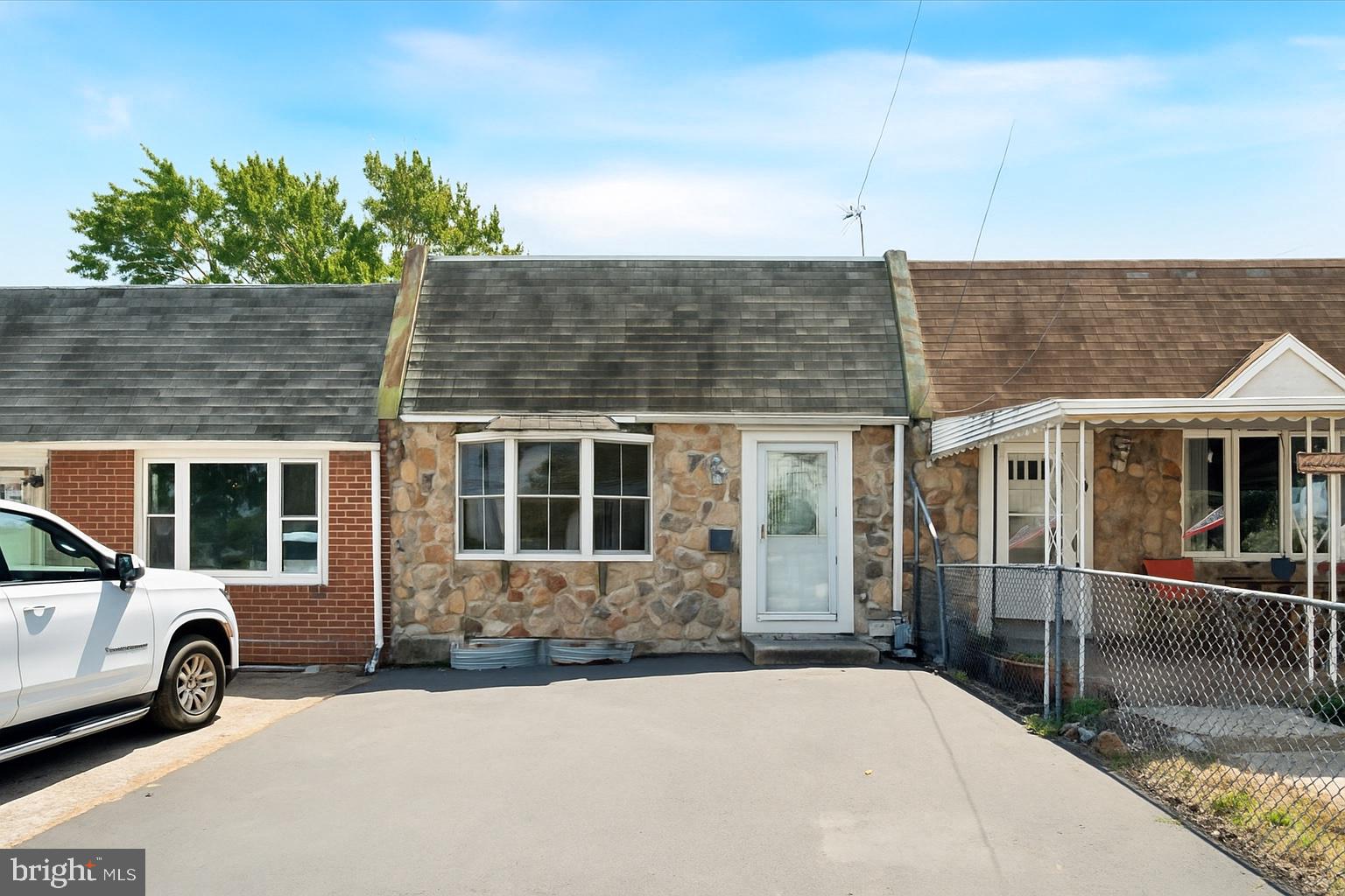 109 LAUGHEAD AVENUE