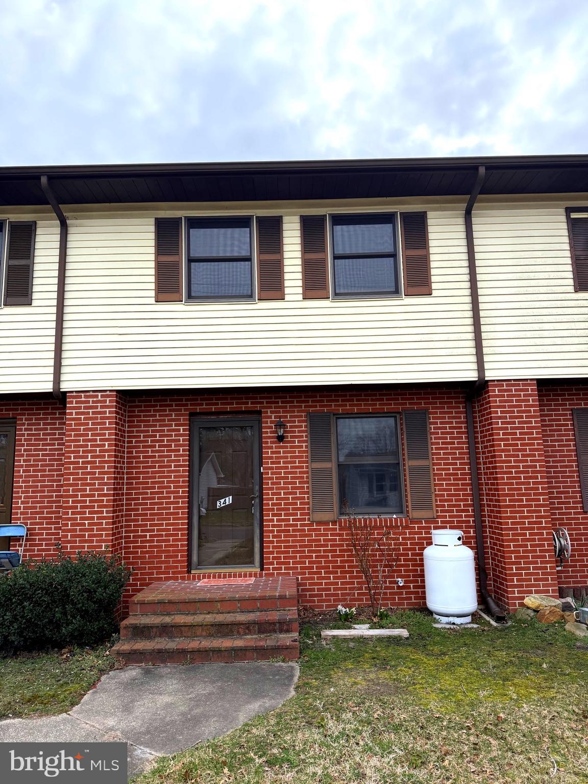 DENTON NARROWS - Residential