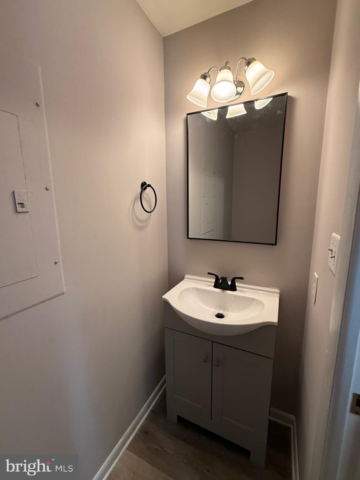 DENTON NARROWS - Residential