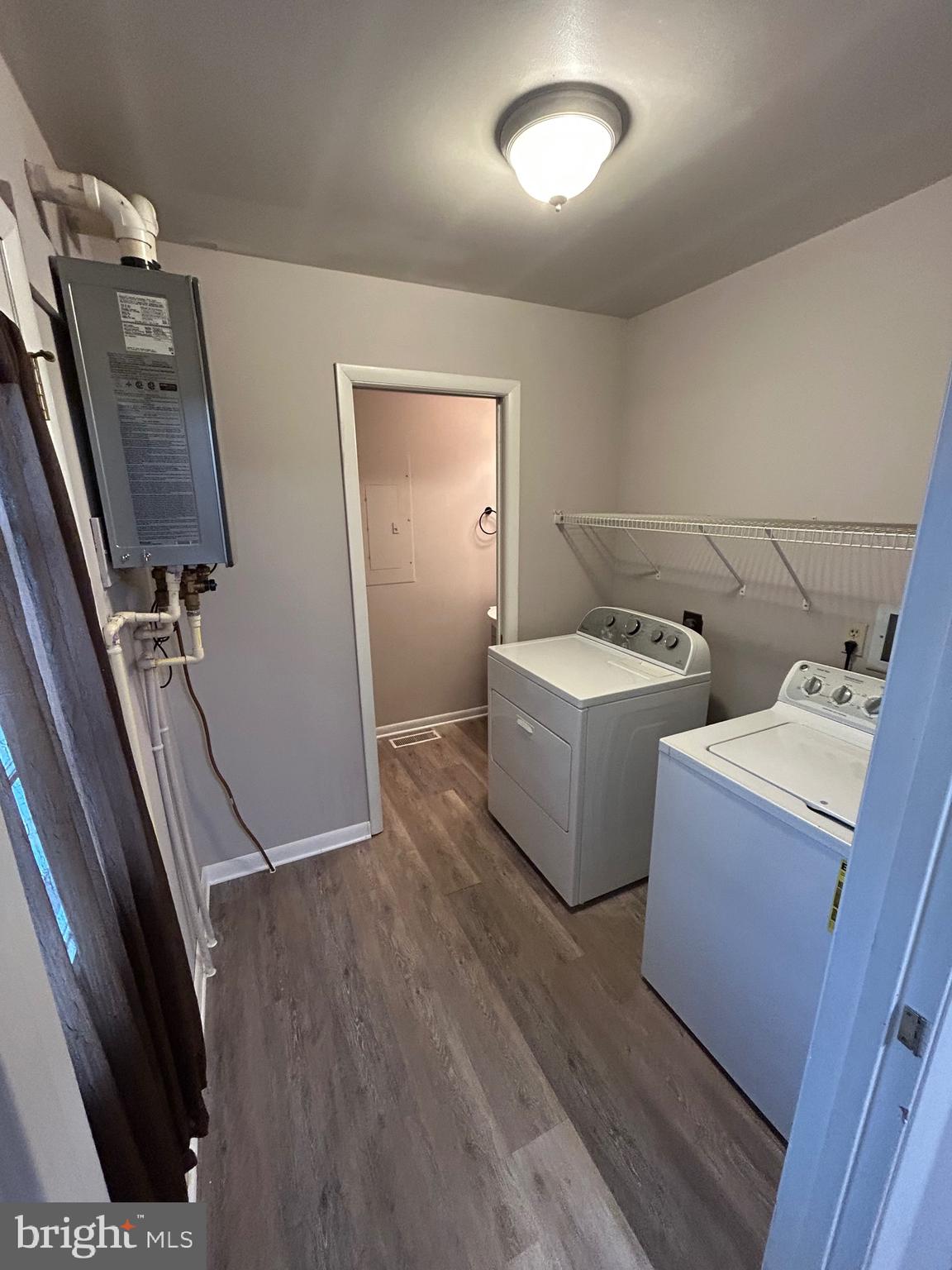 DENTON NARROWS - Residential