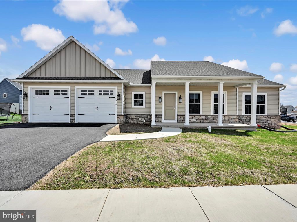 Photo of 210 Randolph Drive, ELIZABETHTOWN, PA 17022 (MLS # PALA2068392)