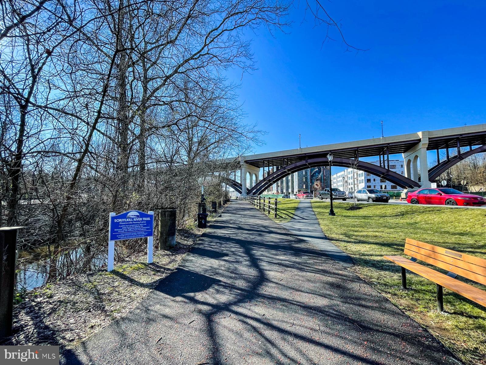 STEELPOINTE - Residential