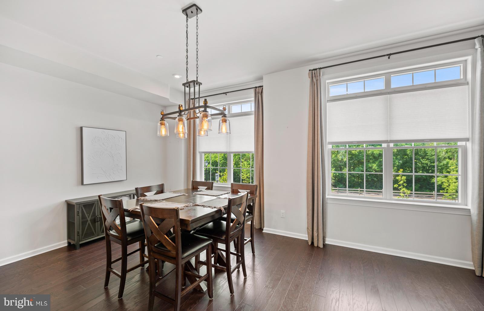 STEELPOINTE - Residential