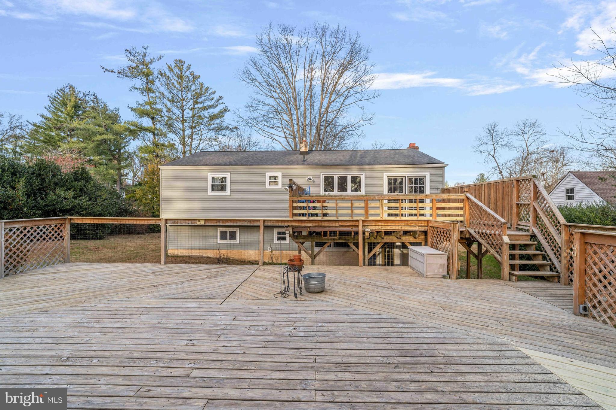 HUNTINGDON VALLEY - Residential