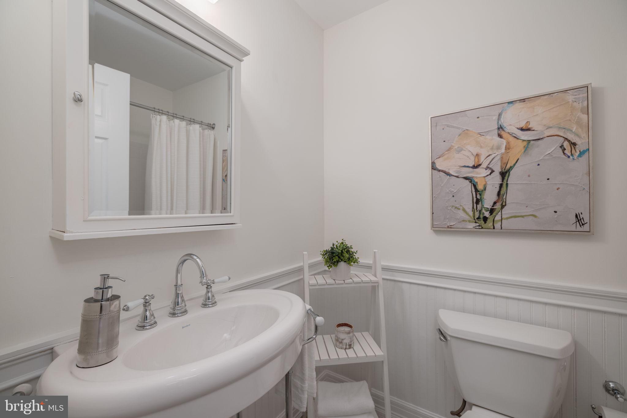 HALLCREST HEIGHTS - Residential