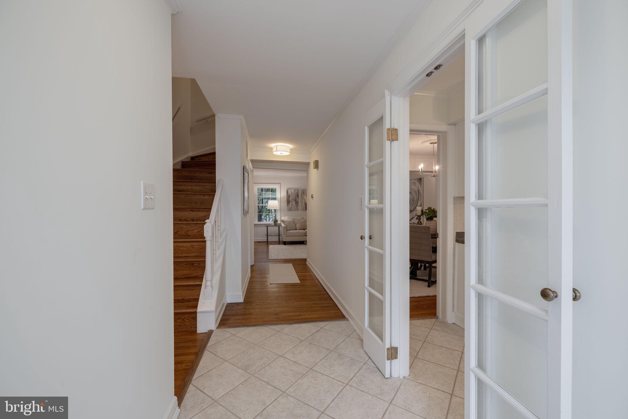 HALLCREST HEIGHTS - Residential