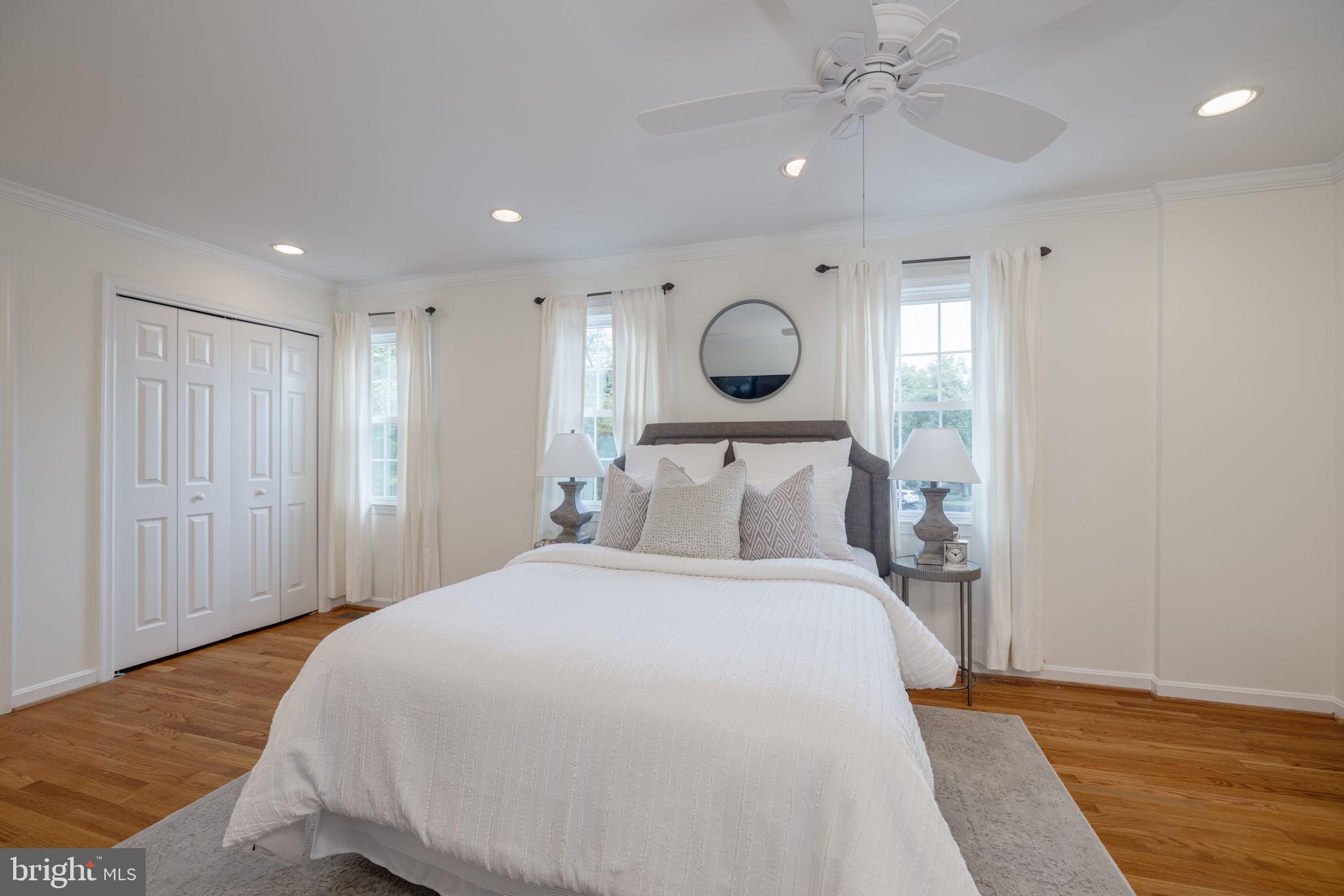 HALLCREST HEIGHTS - Residential