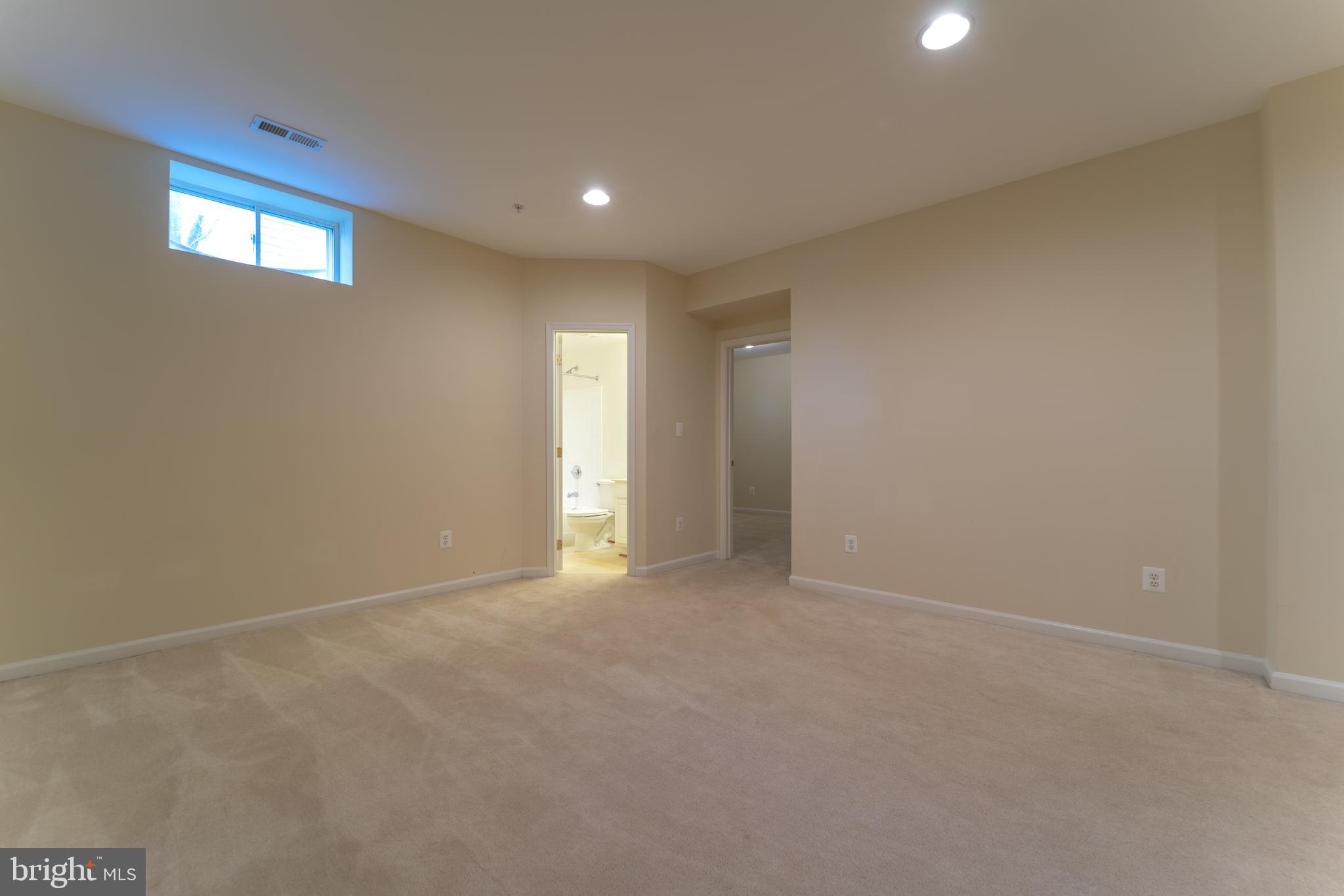 MEADOWS AT MORRIS FARM - Residential