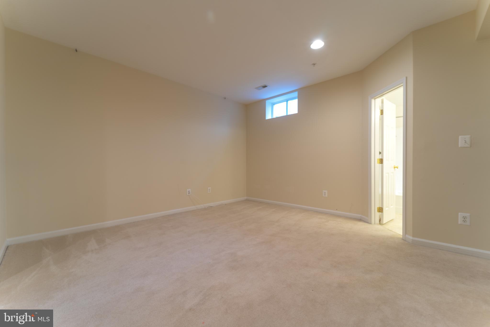 MEADOWS AT MORRIS FARM - Residential