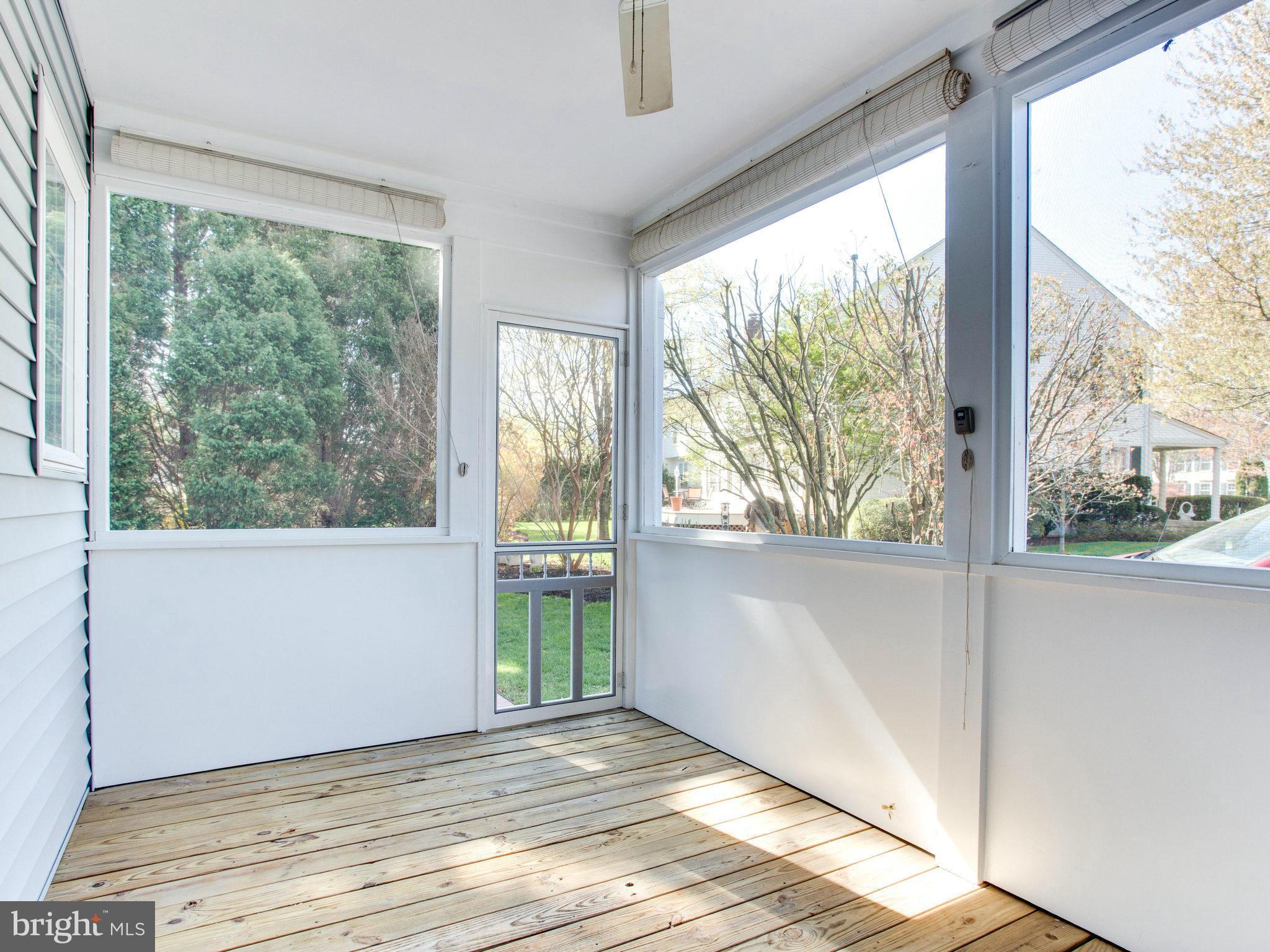 WELLINGTON/CLOVERHILL - Residential