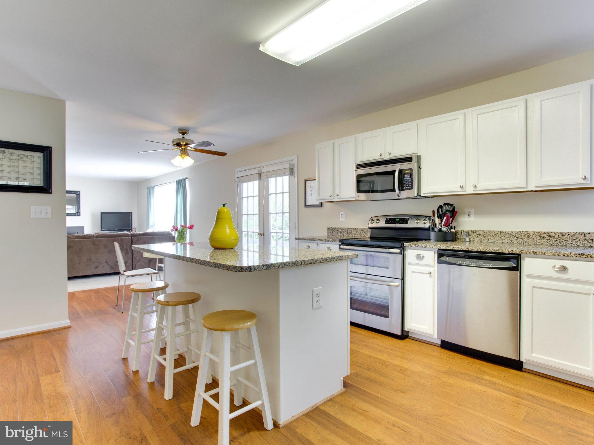 WELLINGTON/CLOVERHILL - Residential