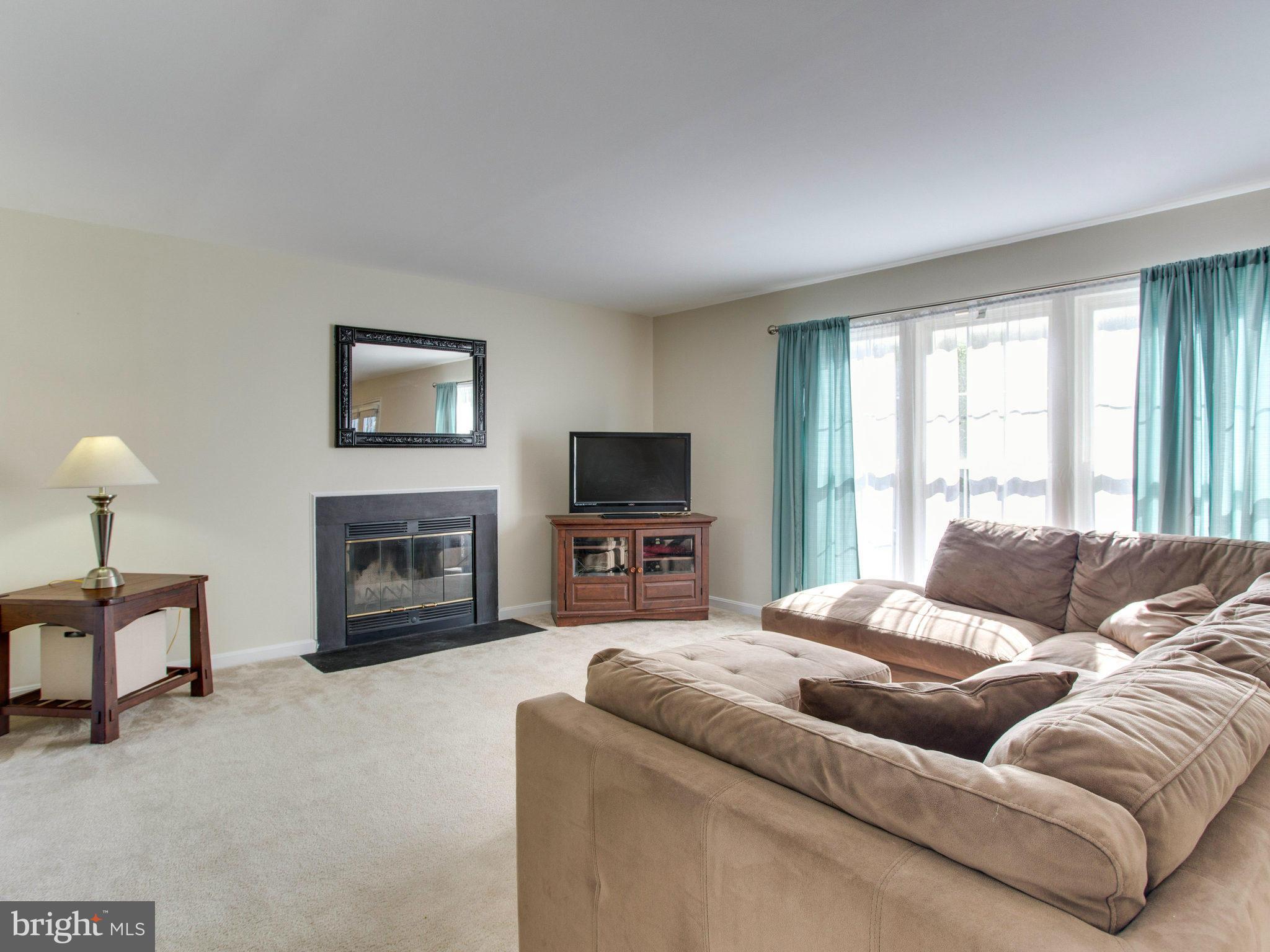 WELLINGTON/CLOVERHILL - Residential