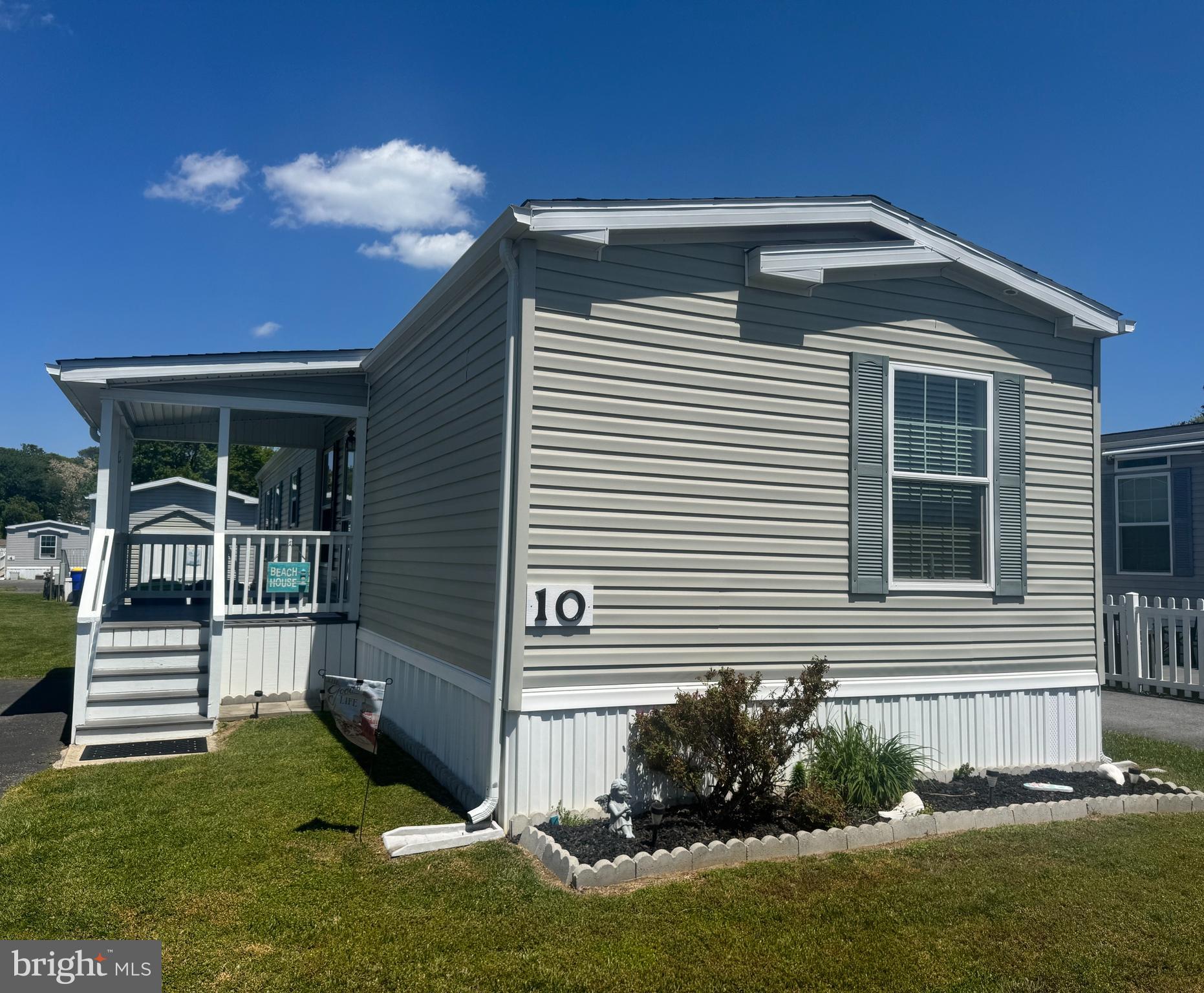 COLONIAL EAST MHP - Residential