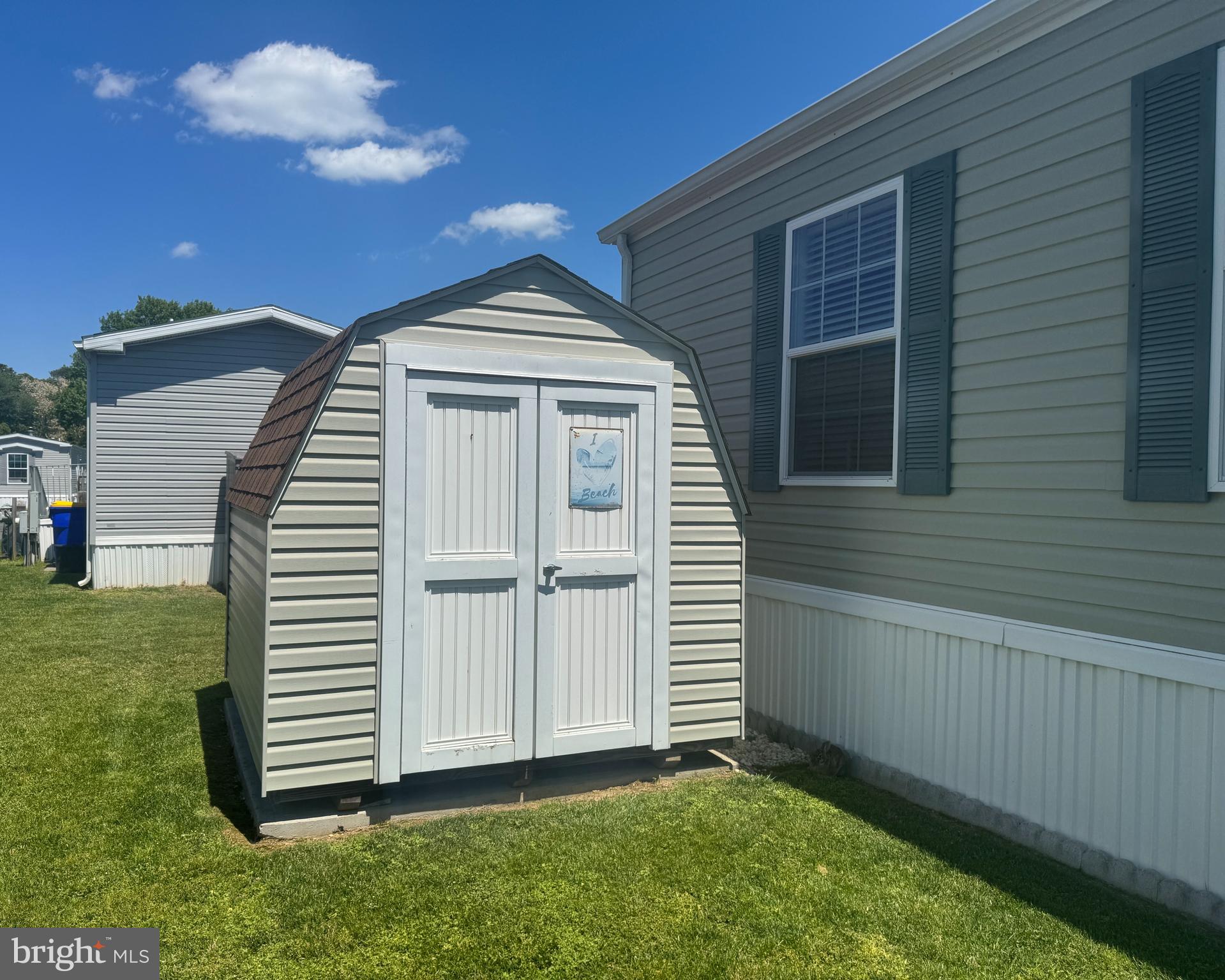 COLONIAL EAST MHP - Residential