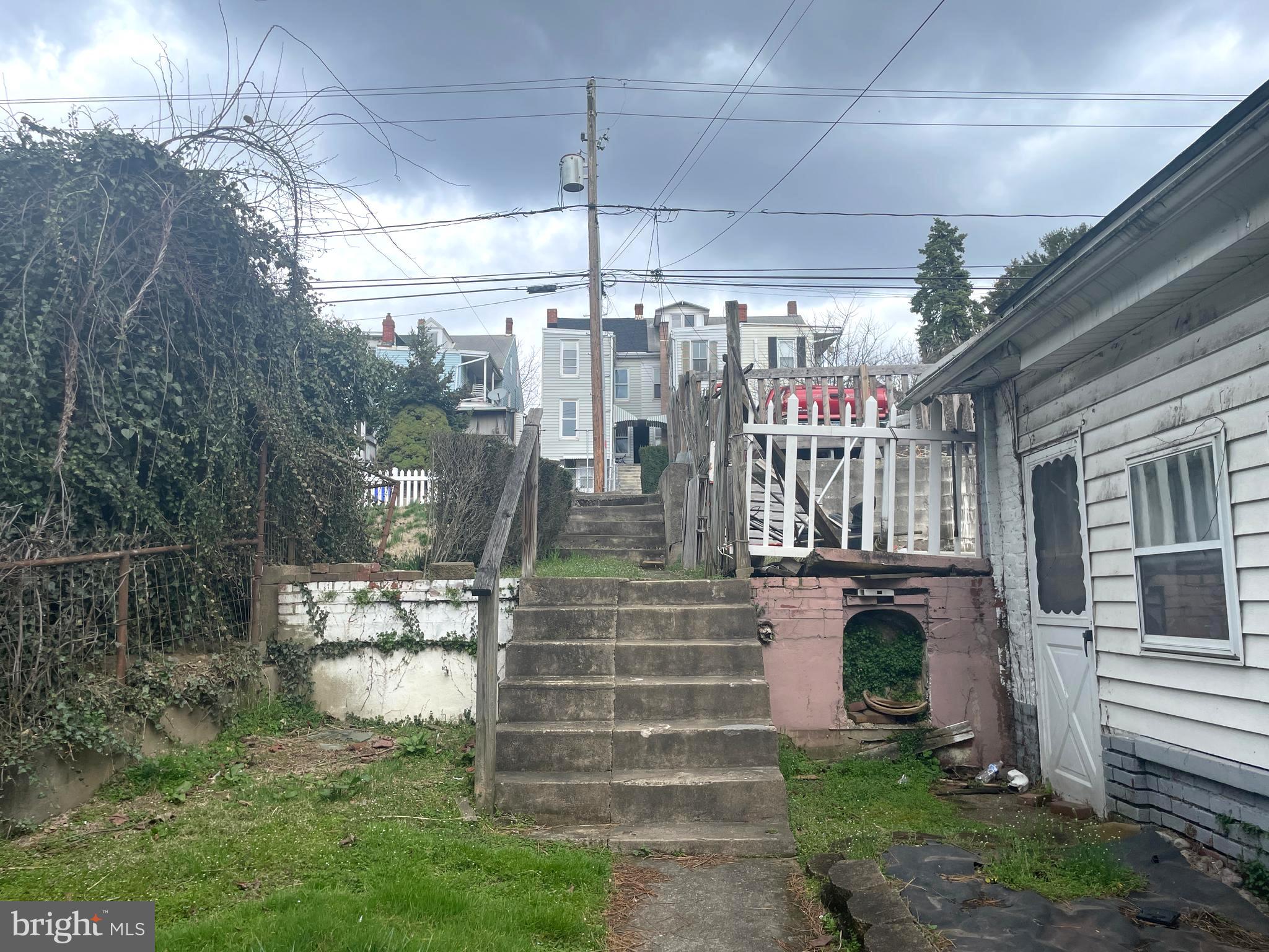 STEELTON BOROUGH - Residential