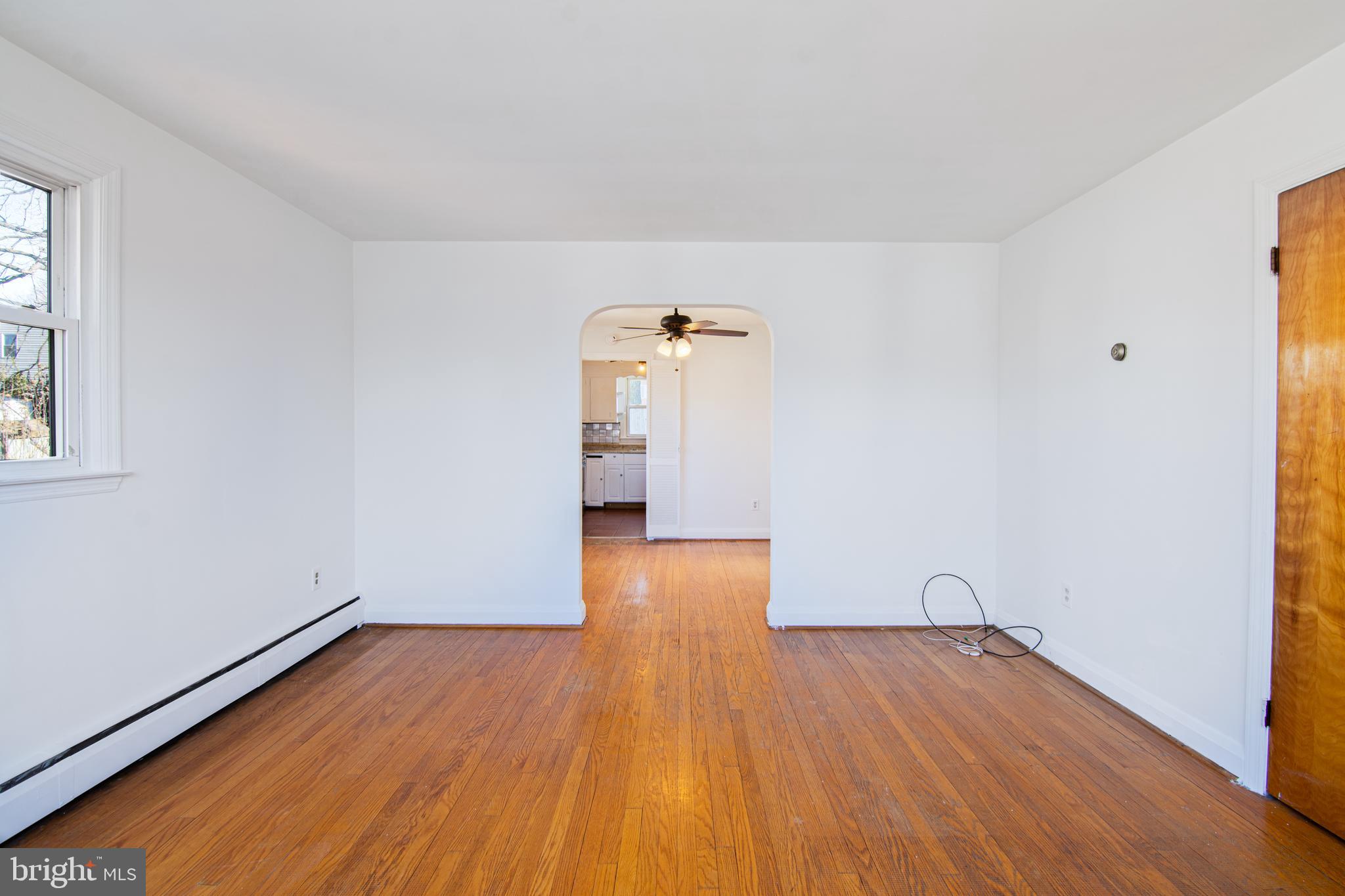 CATONSVILLE MANOR - Residential