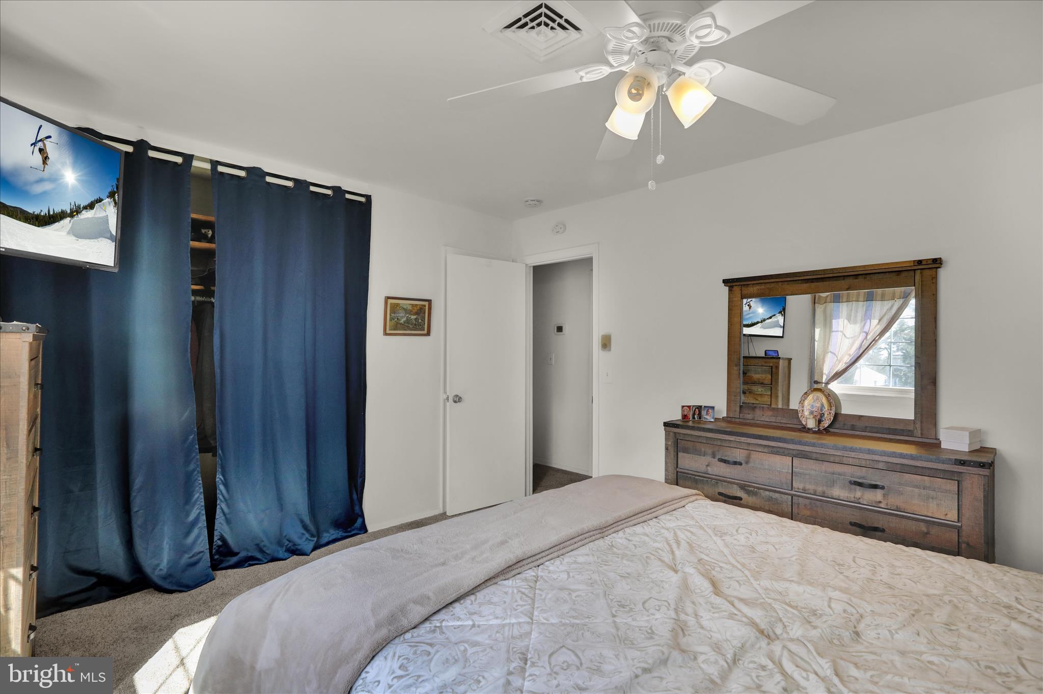 STURBRIDGE VILLAGE - Residential