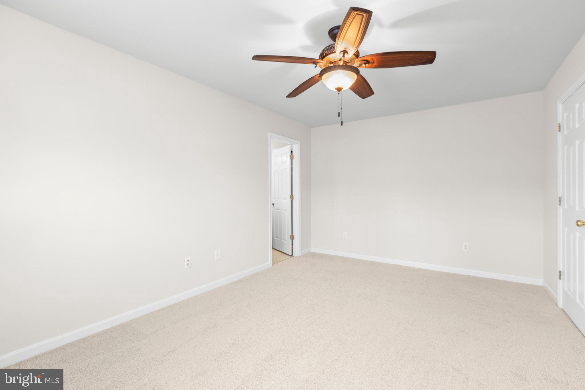 RUFFIN'S POND - Residential