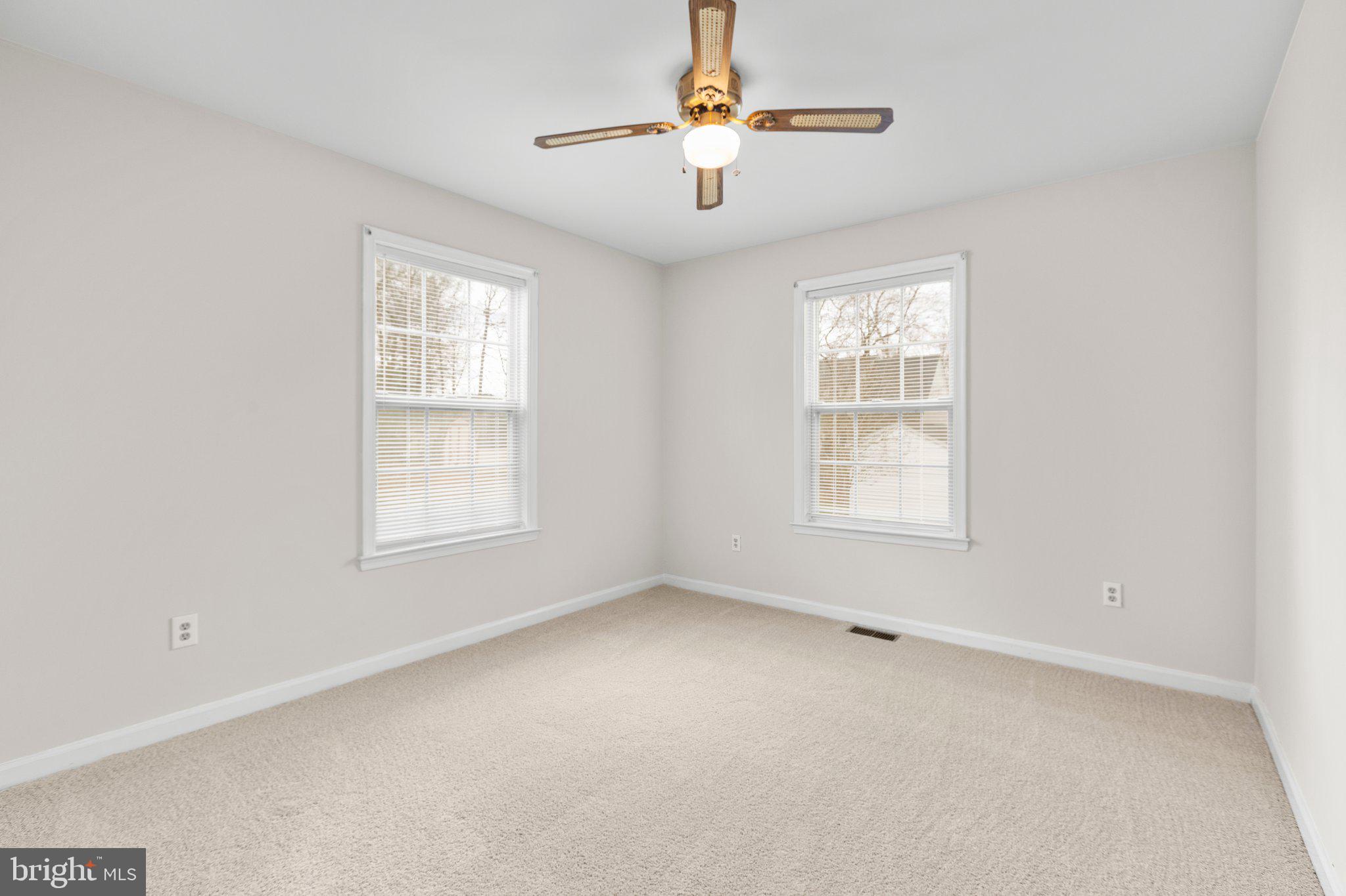 RUFFIN'S POND - Residential