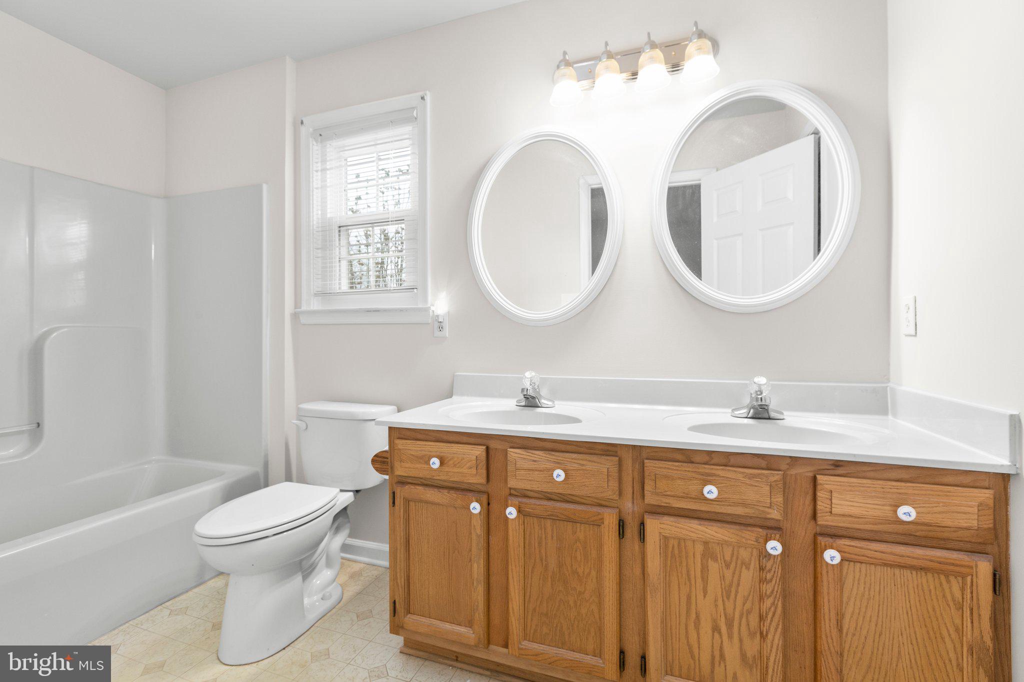 RUFFIN'S POND - Residential