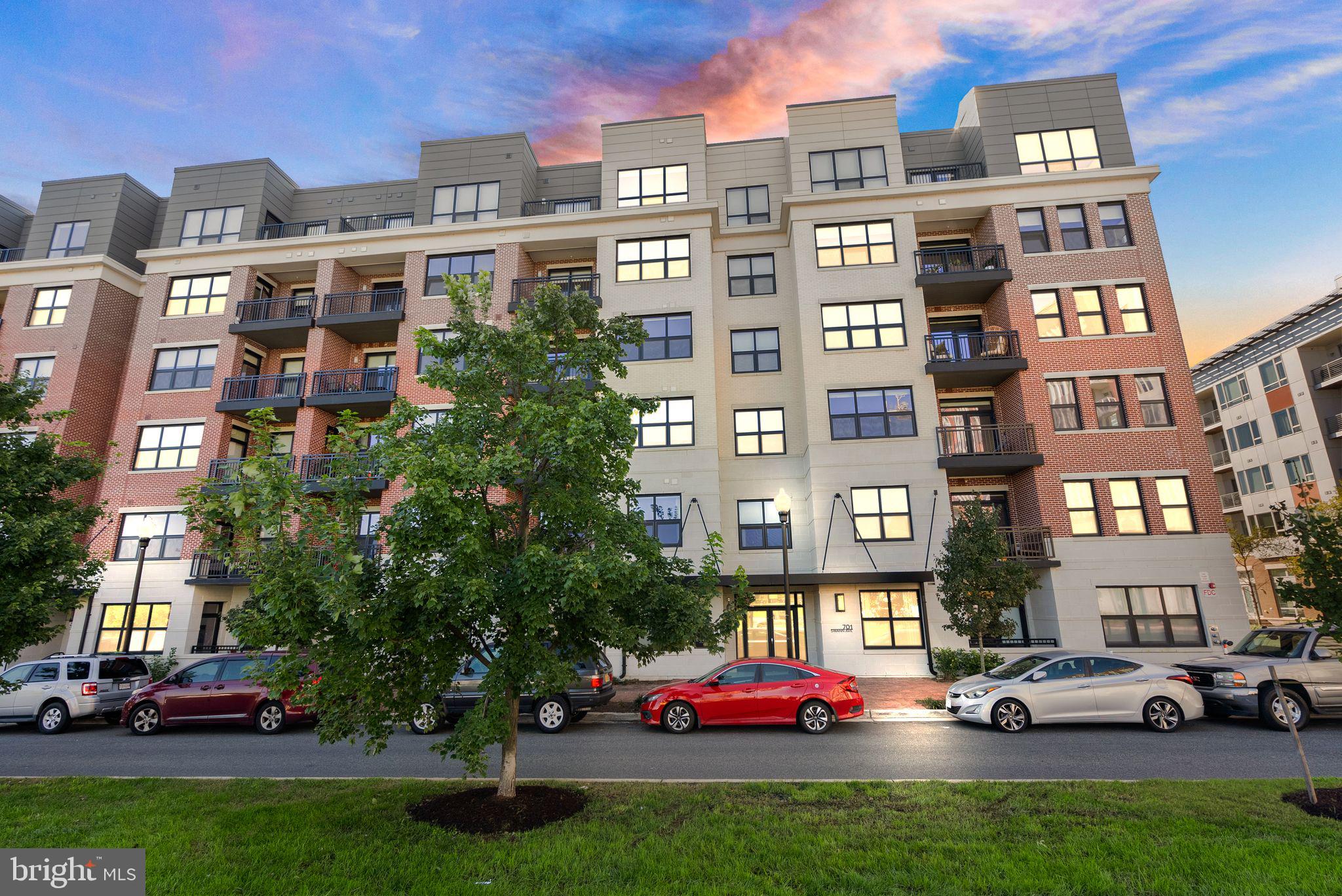 POTOMAC YARD - Residential