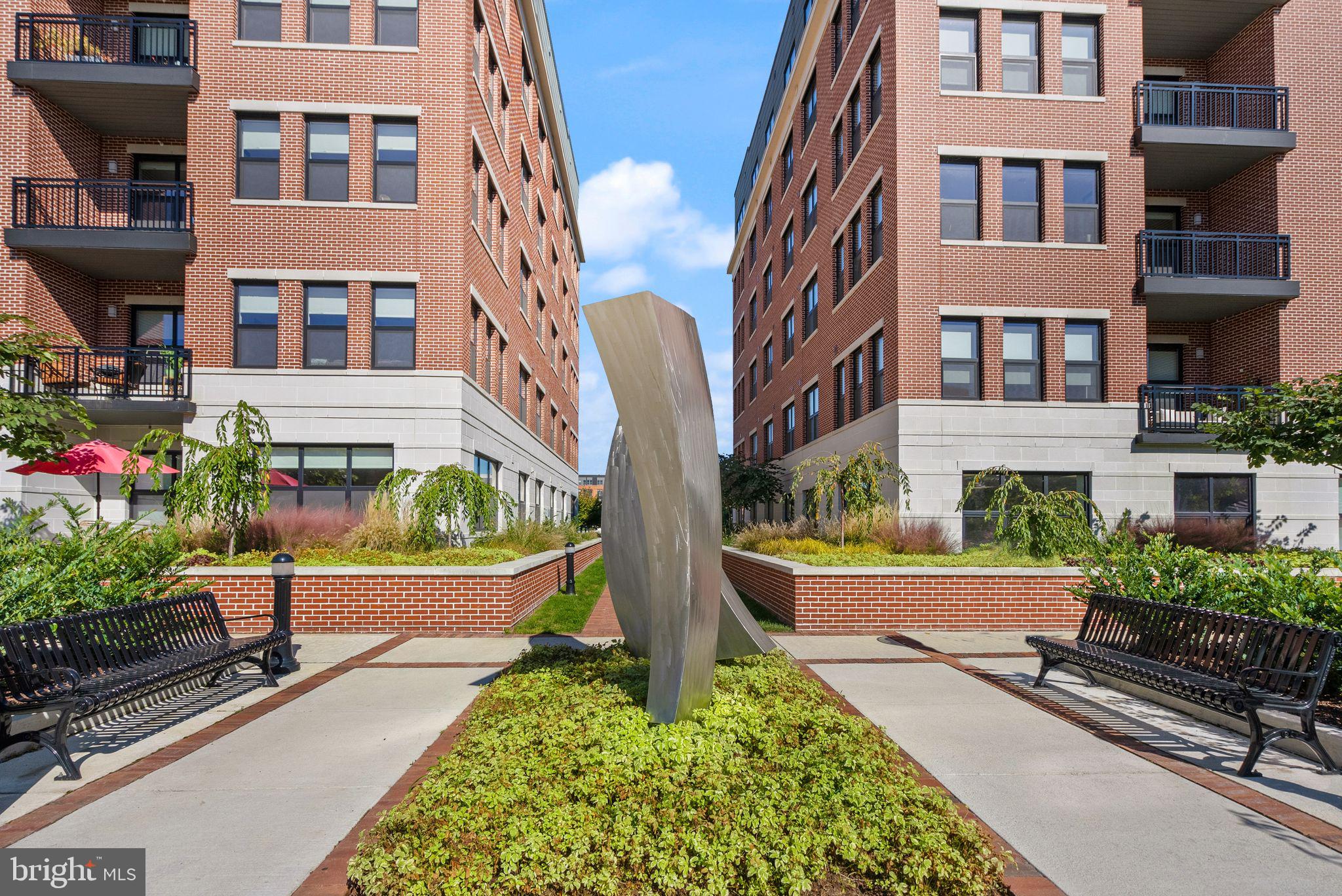 POTOMAC YARD - Residential