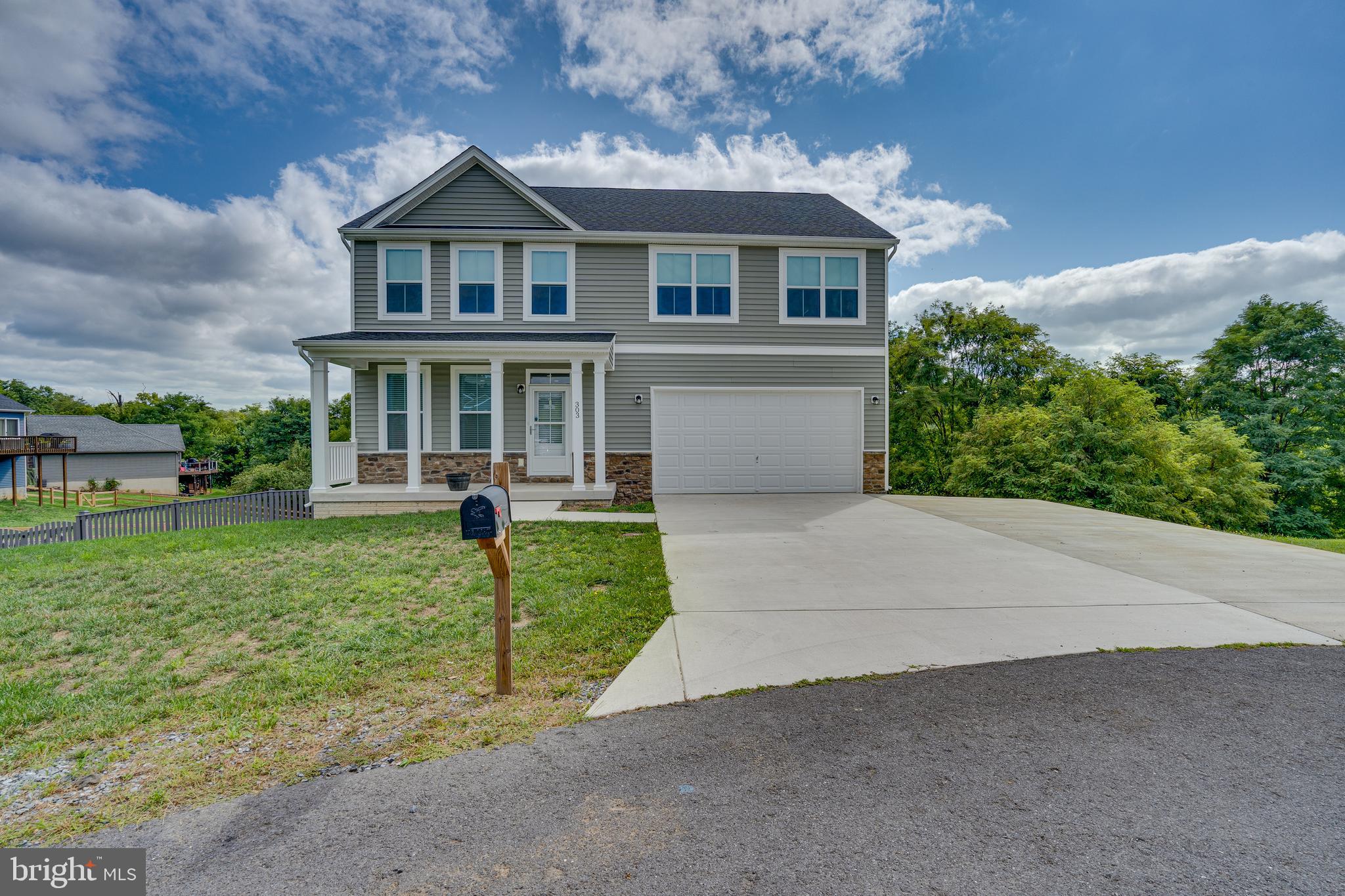 This 3 year young home is situated comfortably on .5 acre lot in a quiet cul-de-sac.
Offering 5 bedrooms, one on the main level and 4 full baths. The open concept living/kitchen has a large island with seating.
Granite countertops and stainless appliances compliment the crisp white cabinets that offer ample storage.
LVP flooring throughout the main level. We have a full finished basement with walkout and a full bath.
Fully fenced side and rear yard with a lower concrete patio and an upper deck. This home is a blank canvas ready for your personal touch! Schedule your tour today!