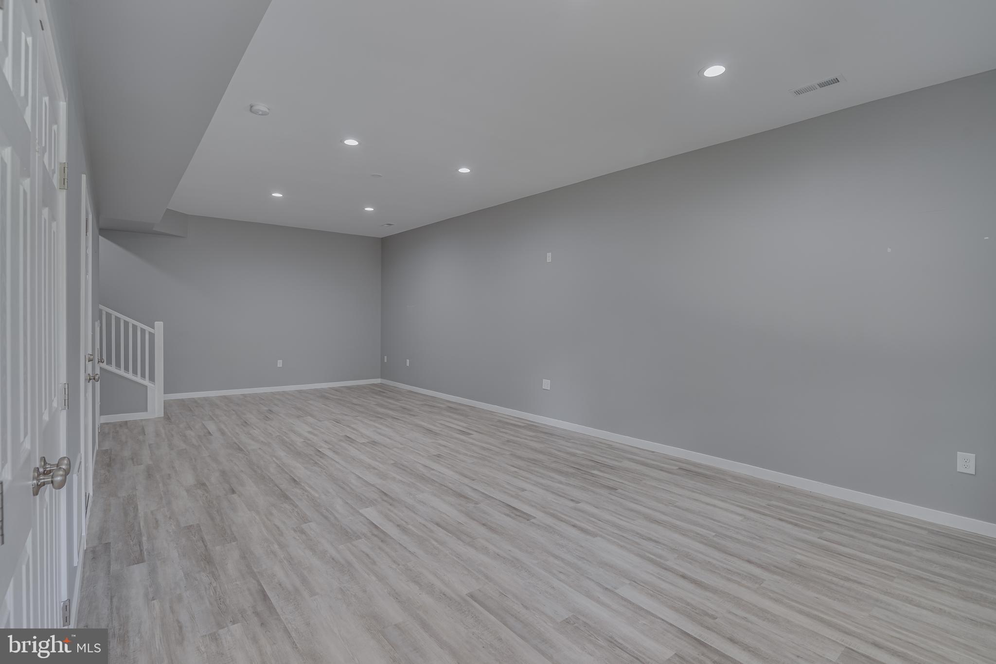 FORT HILL FARMS - Residential