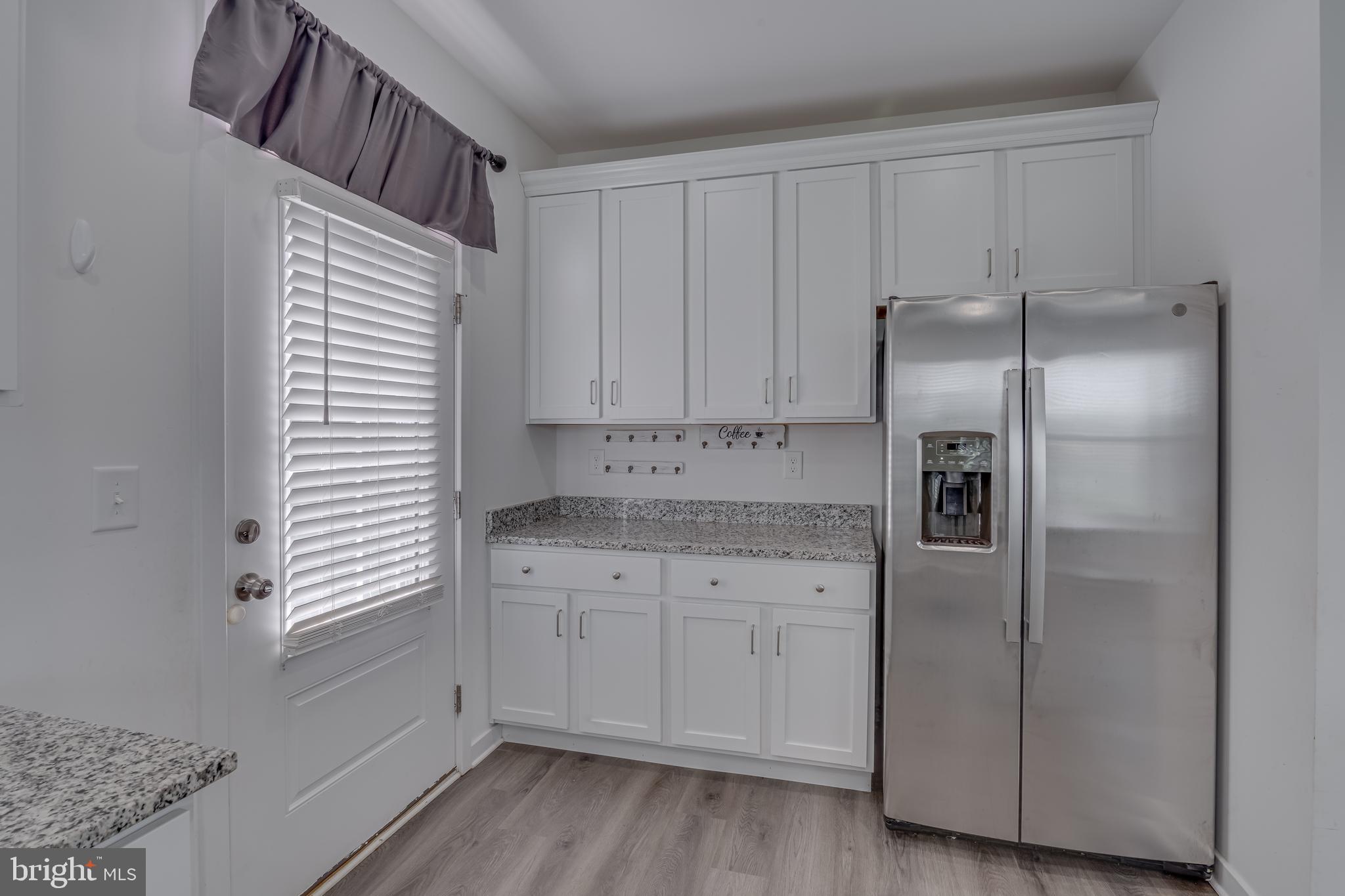 FORT HILL FARMS - Residential